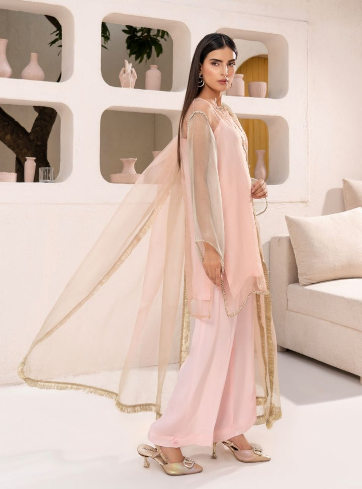 Irtiqa by Anayra Amal RTW Solids Organza 3 Piece Suit Suffuse Festive Collection