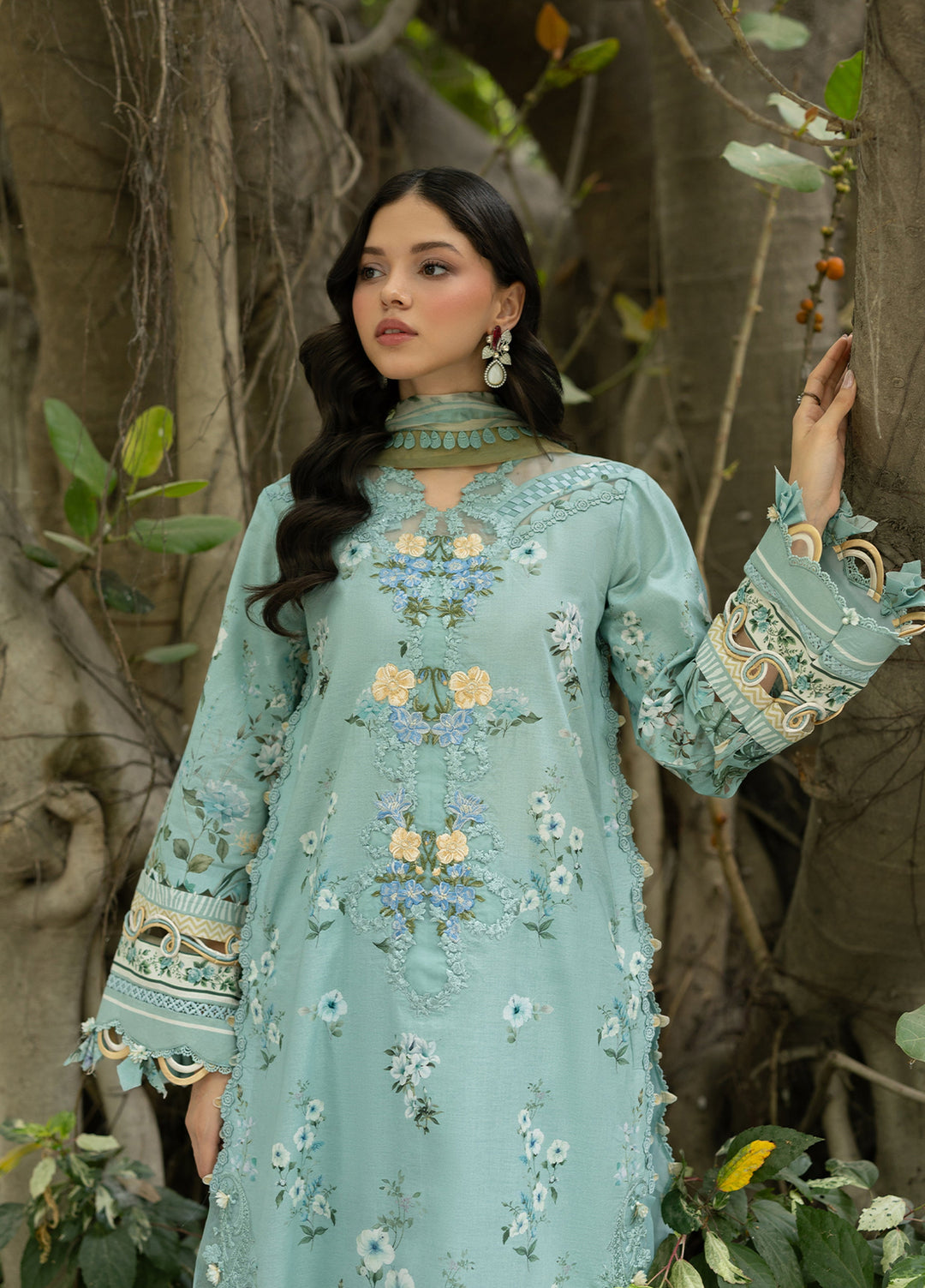 Signature by Elaf Unstitched Embroidered Lawn 3 Piece Suit EL26USLE Zaria ESG-6B - Eid Collection