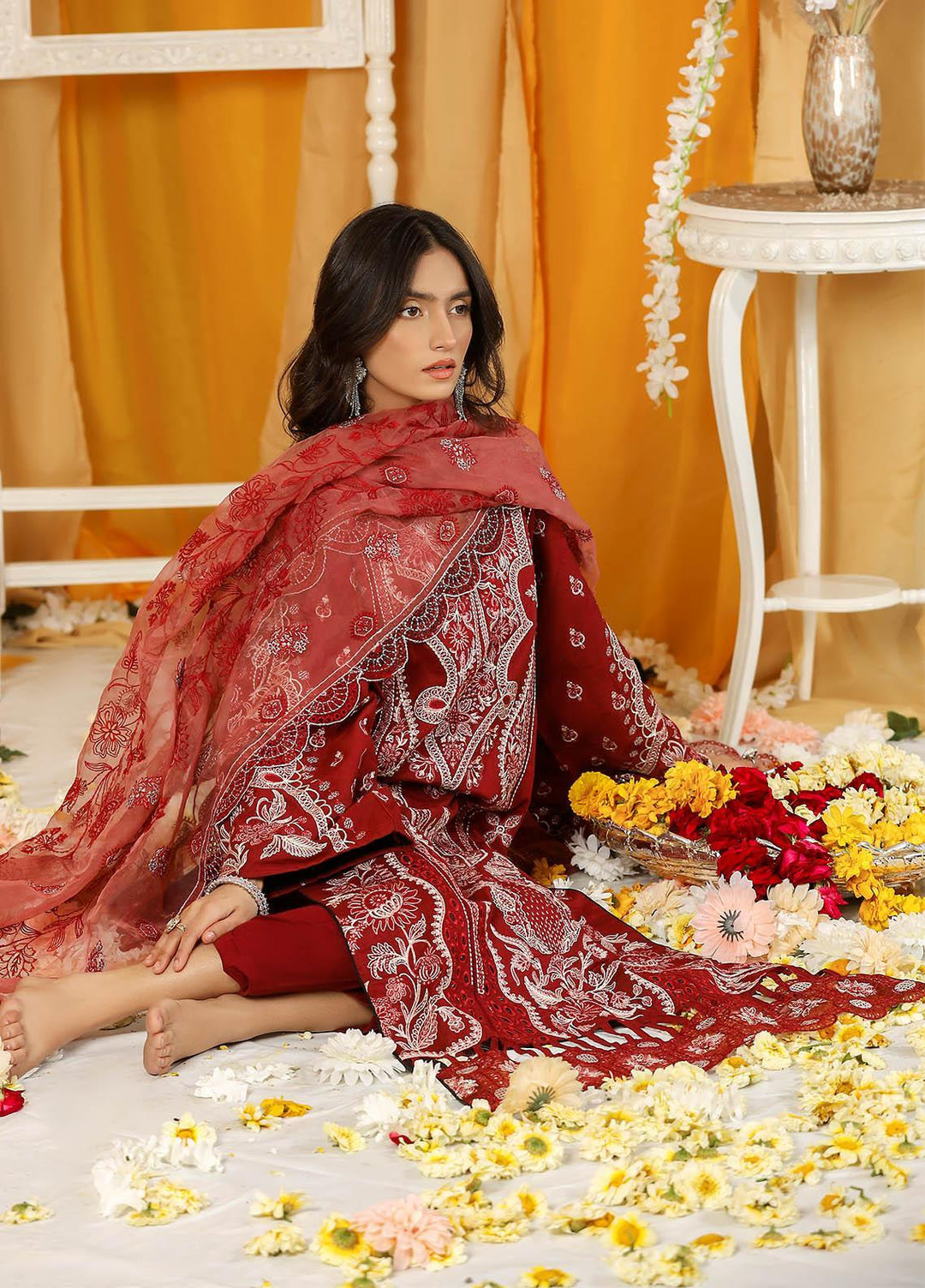 Ghazal By Humdum Embroidered Lawn Suits Unstitched 3 Piece HD23G D-01 - Summer Collection