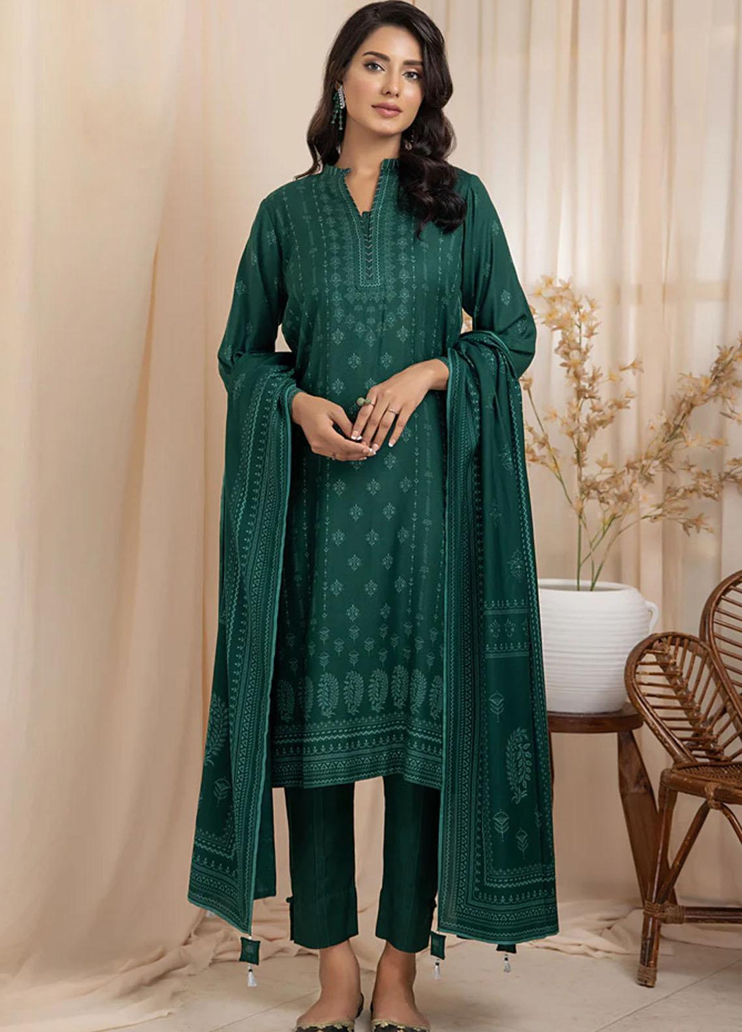Lakhany Printed Cashmere Wool Suits Unstitched 3 Piece LSM22CV CVC-1006-A - Winter Collection