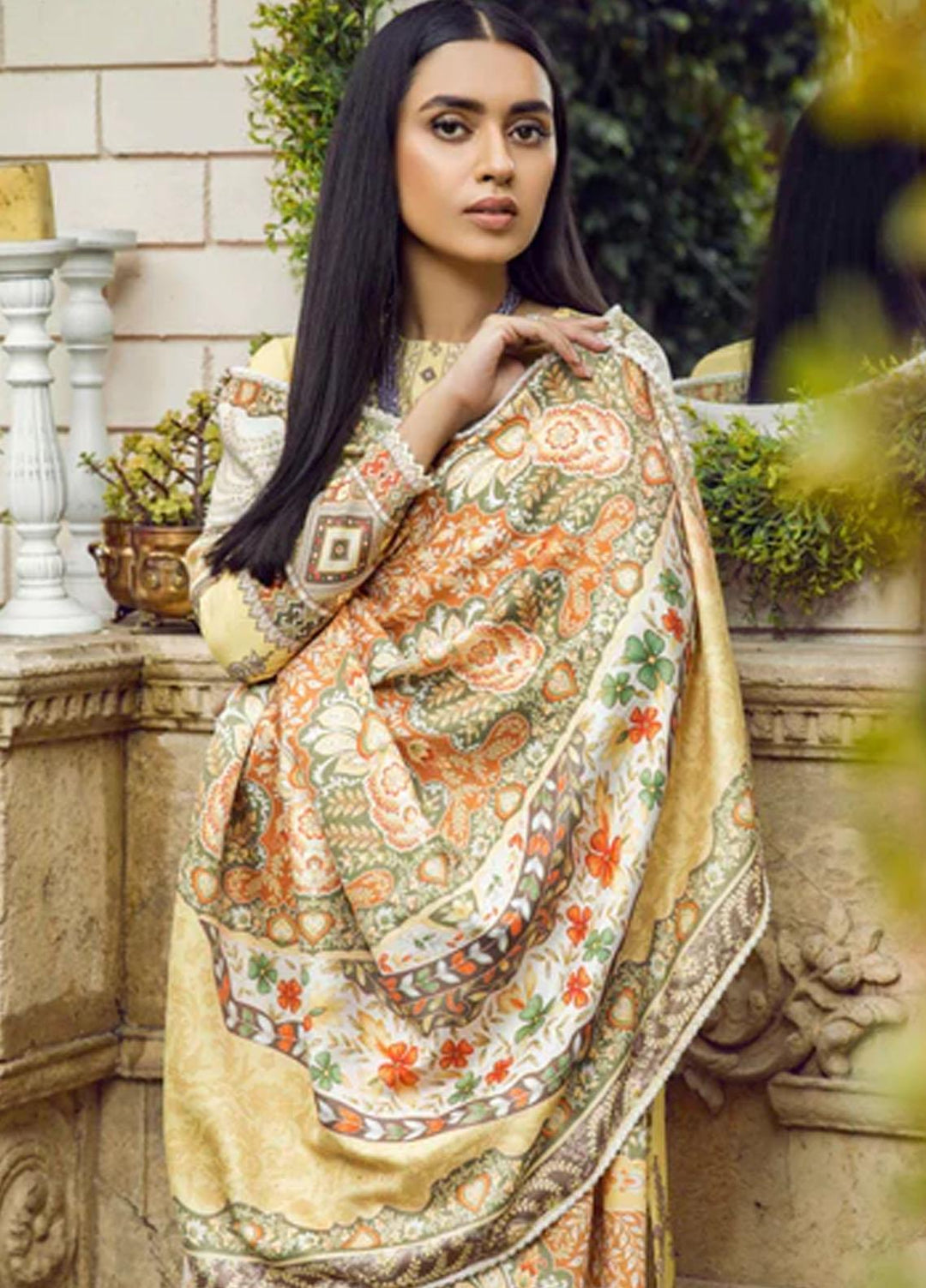 Winter Blossoms By Seran Embroidered Karandi Suits Unstitched 3 Piece SRN22WB 02 Daffodil - Winter Collection