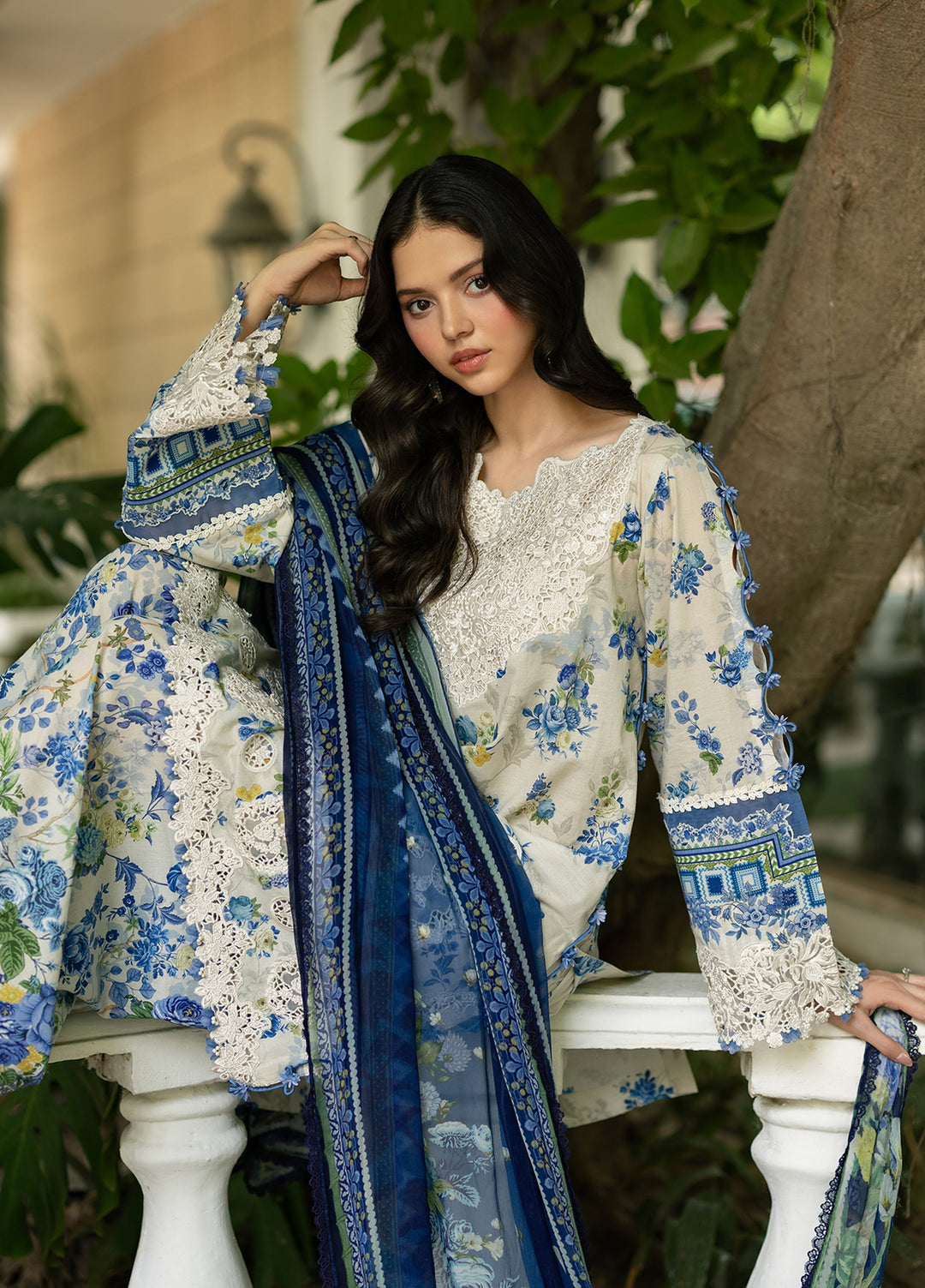 Signature by Elaf Unstitched Embroidered Lawn 3 Piece Suit EL26USLE Celine ESG-8B - Eid Collection