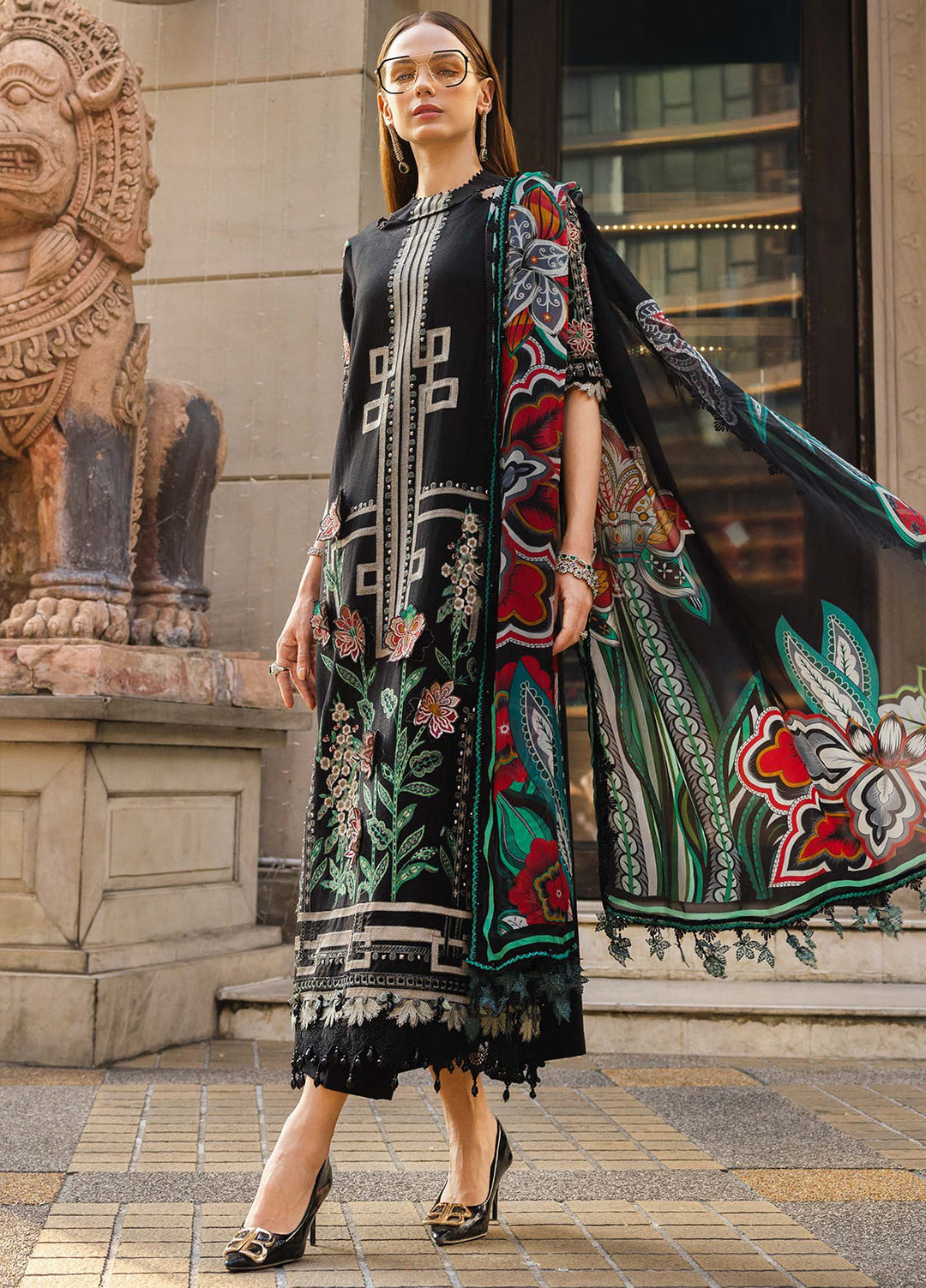 Maria B Unstitched Embroidered Lawn 3 Piece Suit MB26ULE D11 - Eid Collection