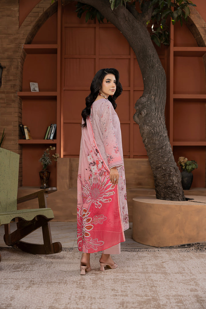 Noore Luxe by Waresha RTW Embroidered Lawn 3 Piece Suit Mehrunisa Bloom Festive Collection