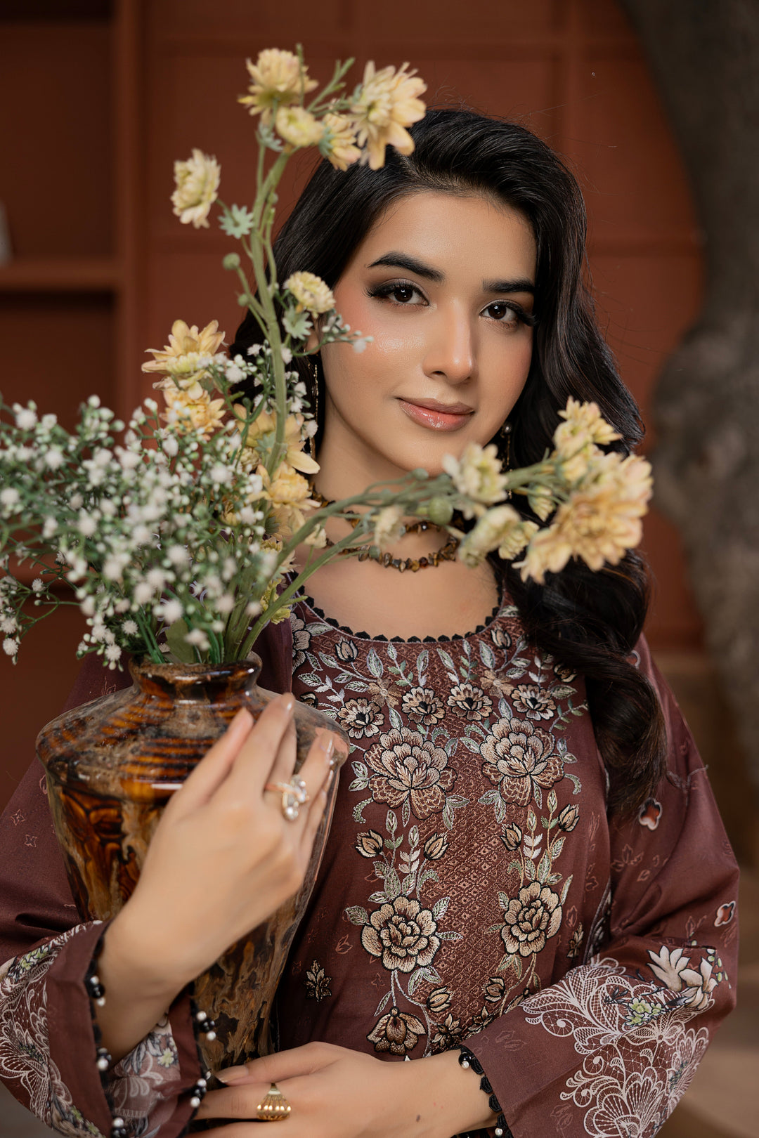 Noore Luxe by Waresha RTW Embroidered Lawn 3 Piece Suit Mah-e-Noor Festive Collection