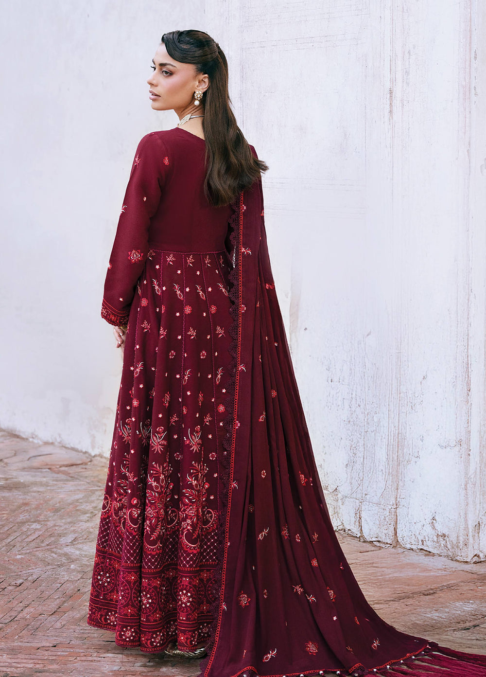 Amelia by Mahnur Unstitched Embroidered Corduroy 3 Piece Suit MN26ULW AM-02 - Winter Collection