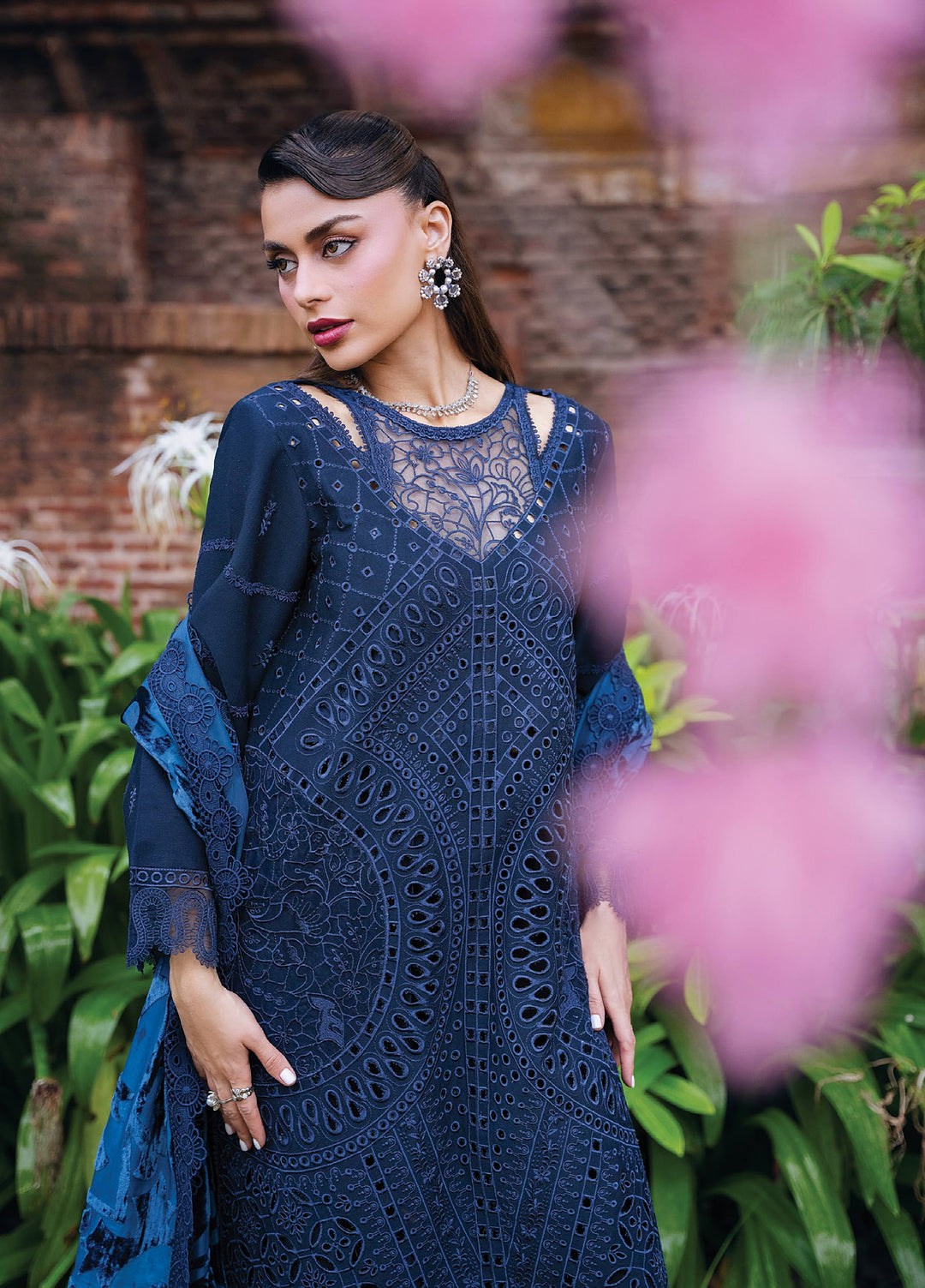 Amelia by Mahnur Unstitched Embroidered Corduroy 3 Piece Suit MN26ULW AM-07 - Winter Collection
