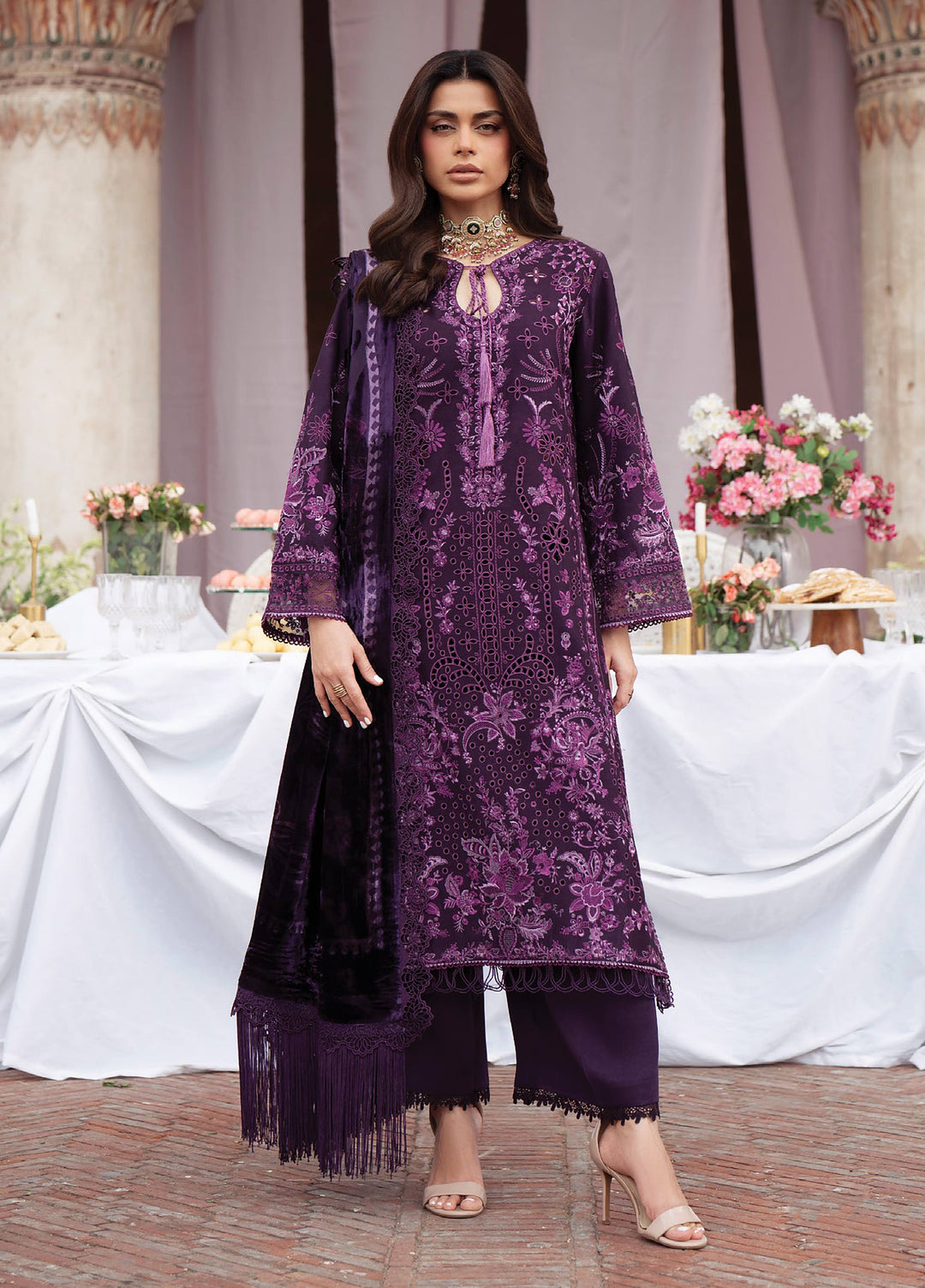 Amelia by Mahnur Unstitched Embroidered Organza 3 Piece Suit MN26ULW AM-14 - Winter Collection