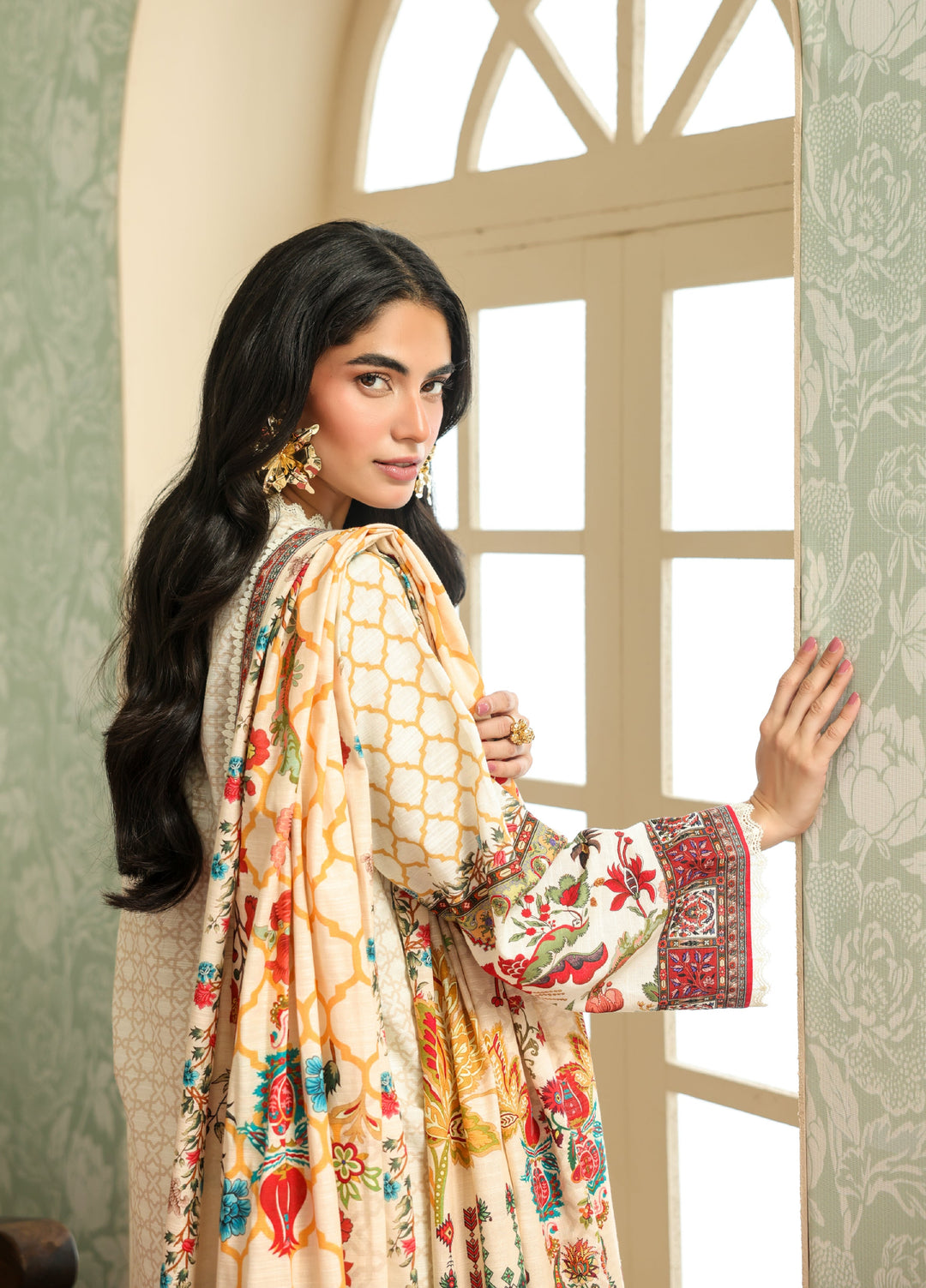 Sahar Printed Khaddar Suits Unstitched 3 Piece AW2-25-24 Ivory Camellia - Winter Collection