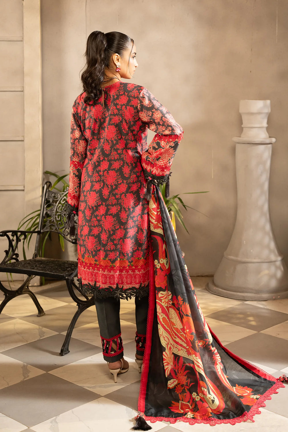 Safaah by Menaal Unstitched Printed Lawn 3 Piece Suit ML26ULS SP-06A - Casual Collection