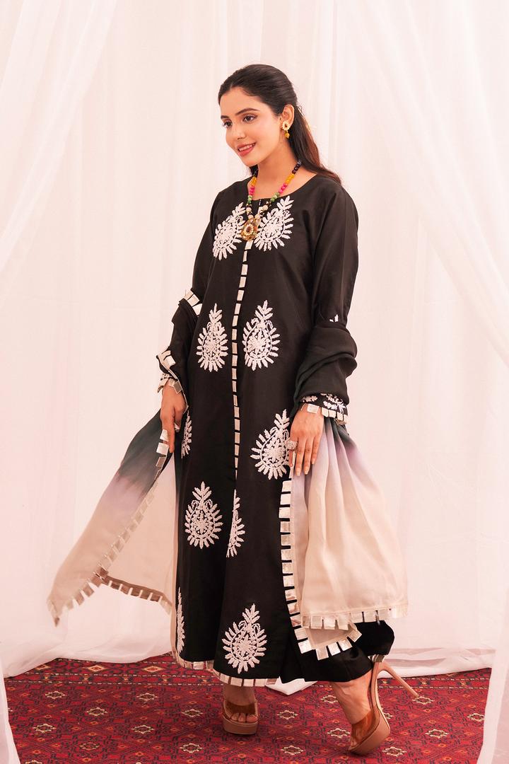 Maham Sultan Women RTW Embroidered Butter Silk 3 Piece Suit NOIR - Eid Collection