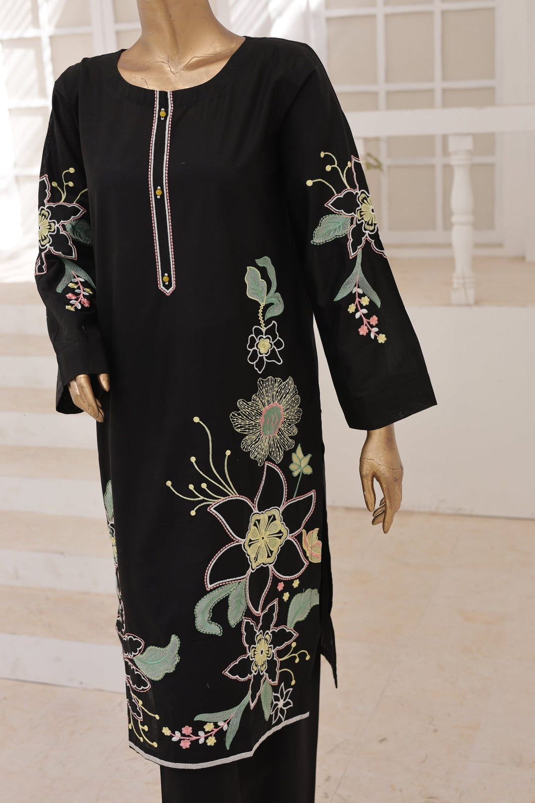 Nyra Essentials by Suntex Fabrics RTW Embroidered Lawn 2 Piece Suit BLACK-2670 Casual Collection