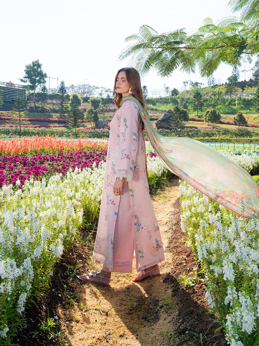 The Scent Of Summers by Yards Unstitched Embroidered Lawn 3 Piece Suit Blush Meadow Casual Collection