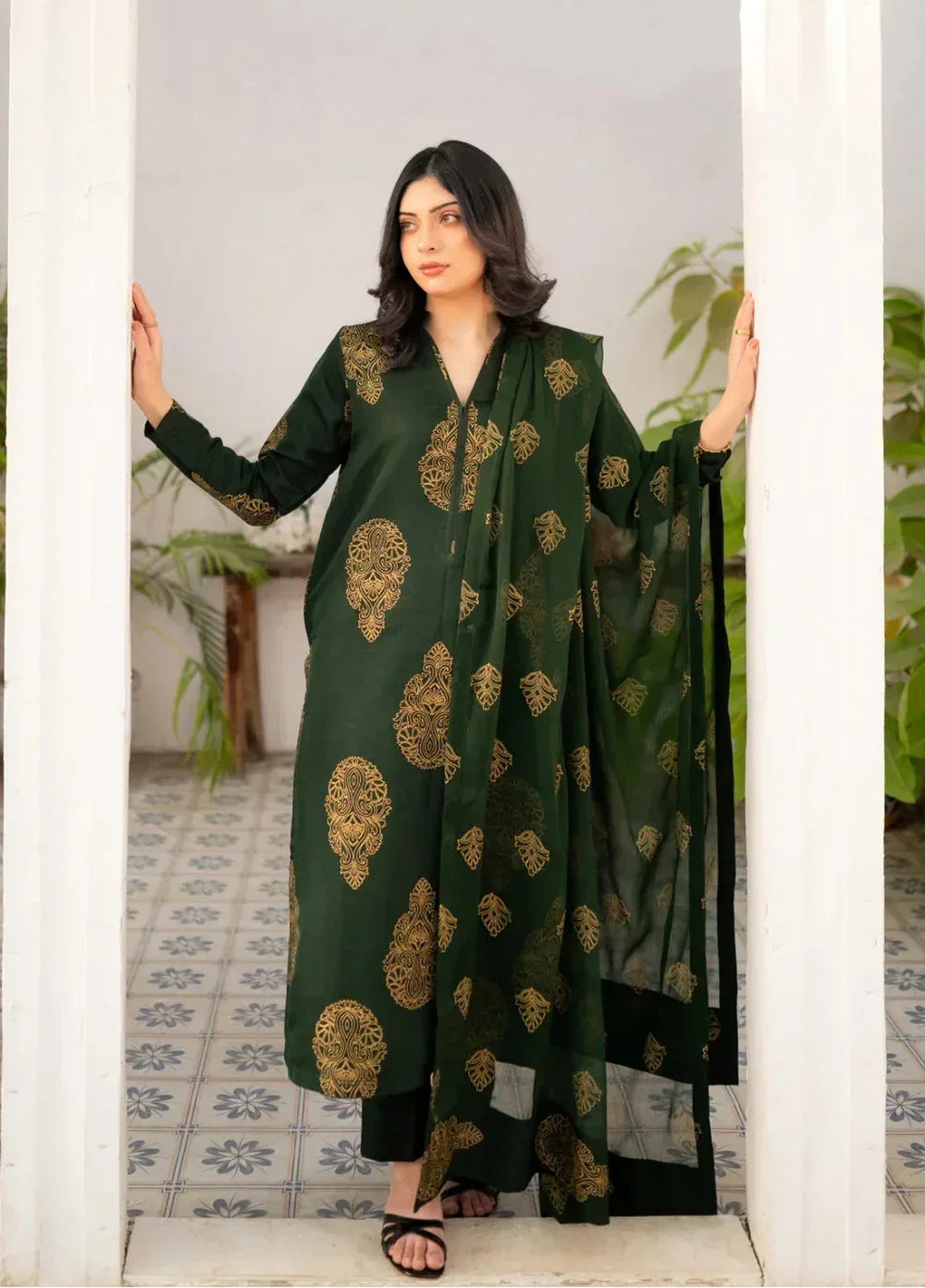 Zauk Women RTW Printed Rawsilk 3 Piece Suit ZK26RC Bottle Green Kurta Set ZAU-BGKS - Casual Collection