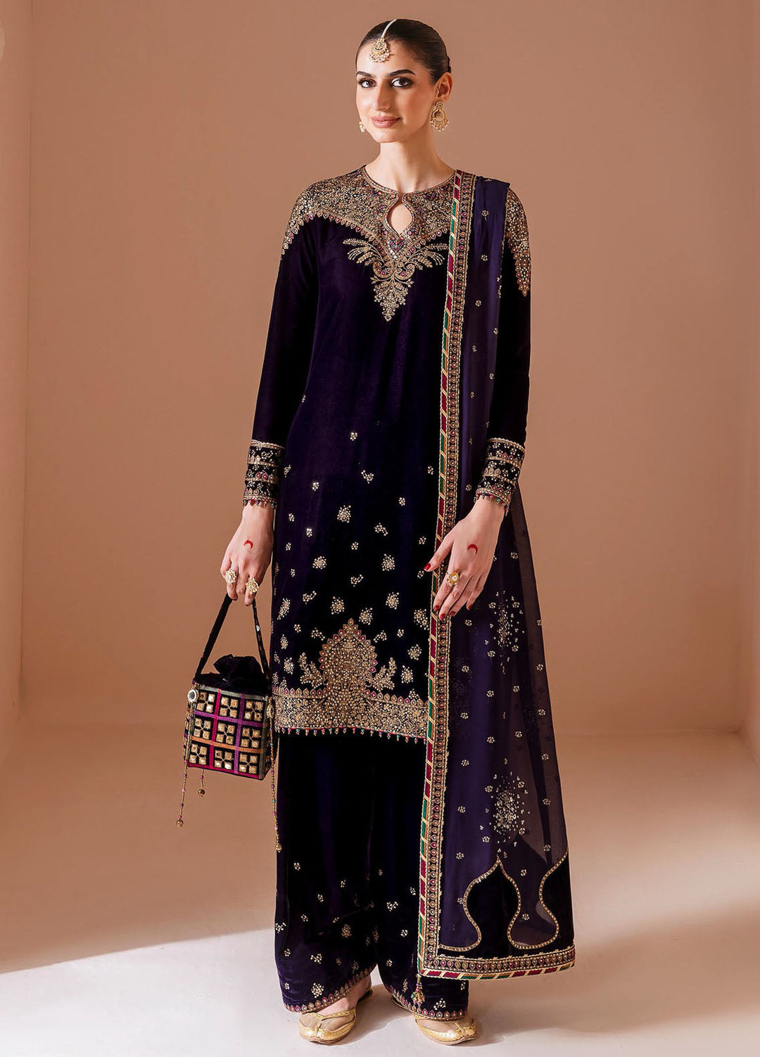 Jazmin Embroidered Velvet Suits Unstitched 3 Piece JZ25CU Cvf D-08 Nilofer - Formals Collection