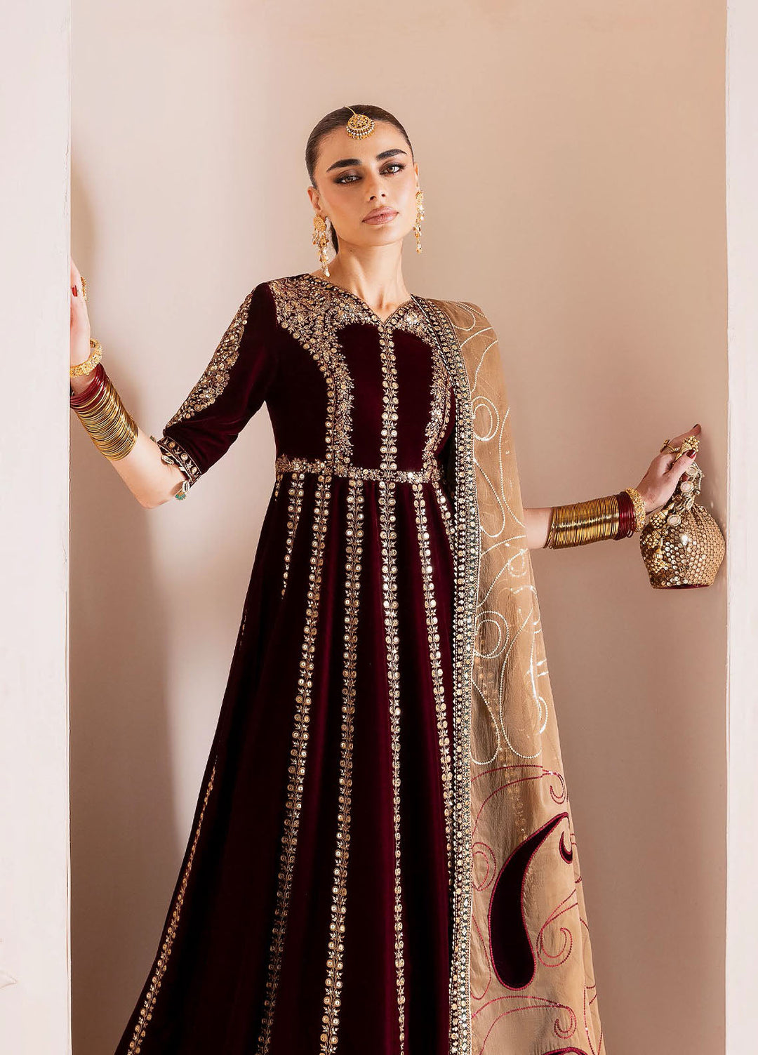 Jazmin Embroidered Velvet Suits Unstitched 3 Piece JZ25CU Cvf D-12 Gulmira - Formals Collection
