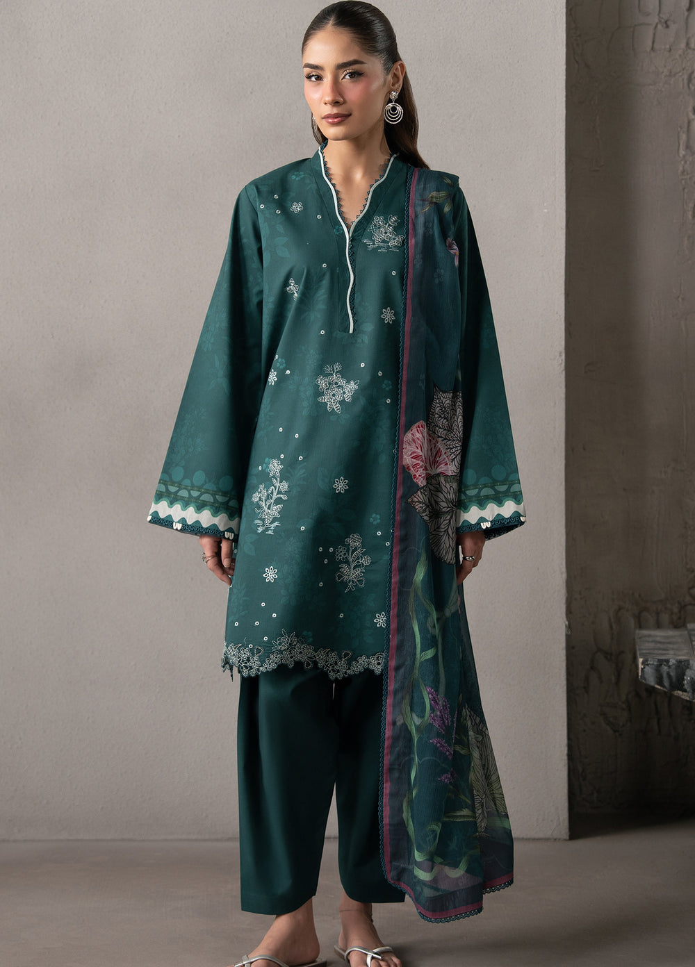 Selure by Seran Women Unstitched Embroidered Lawn 3 Piece Suit SN26ULS Verdelle D-01 - Casual Collection