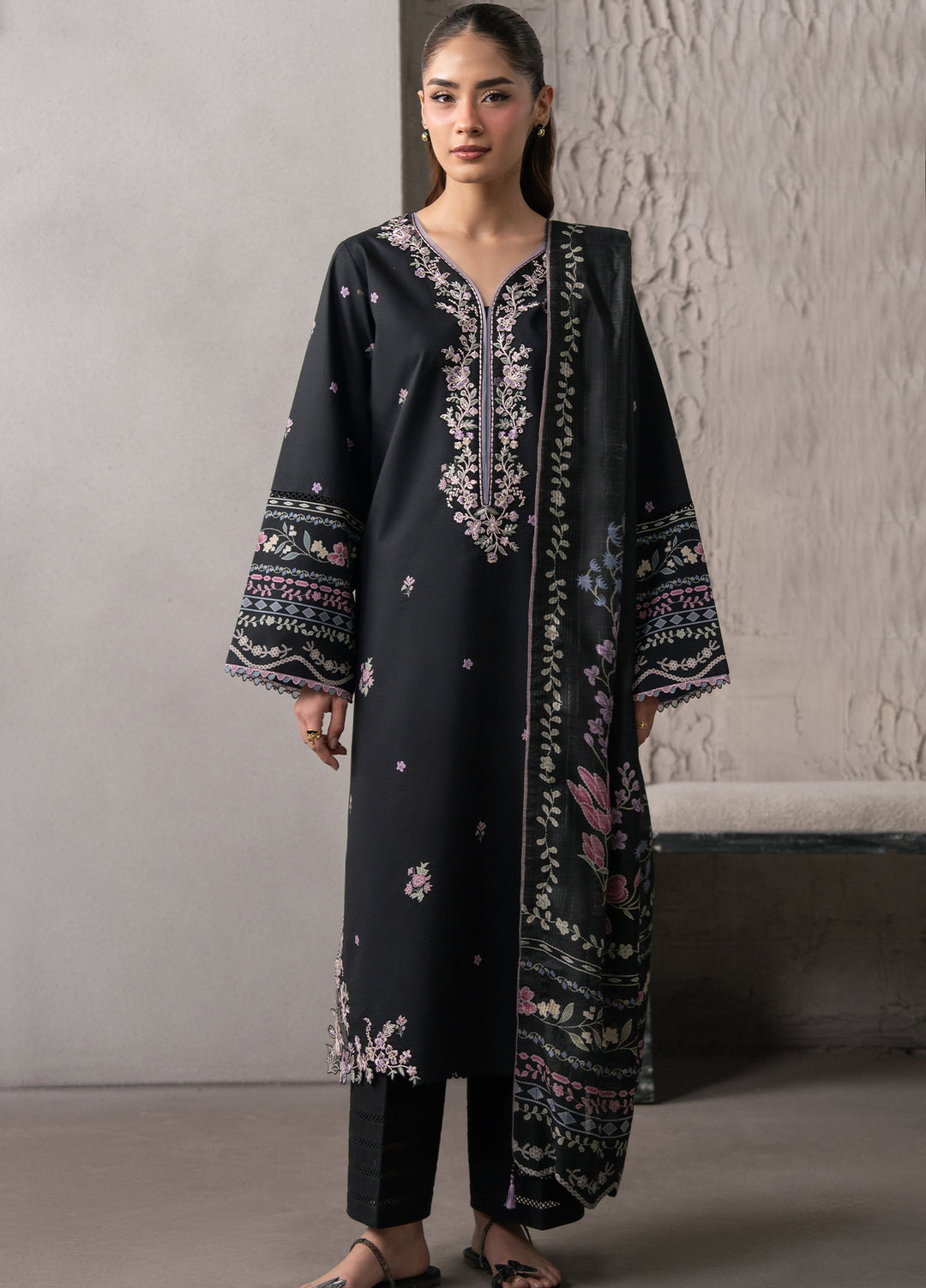 Selure by Seran Women Unstitched Printed Lawn 3 Piece Suit SN26ULS Odette D-08 - Casual Collection