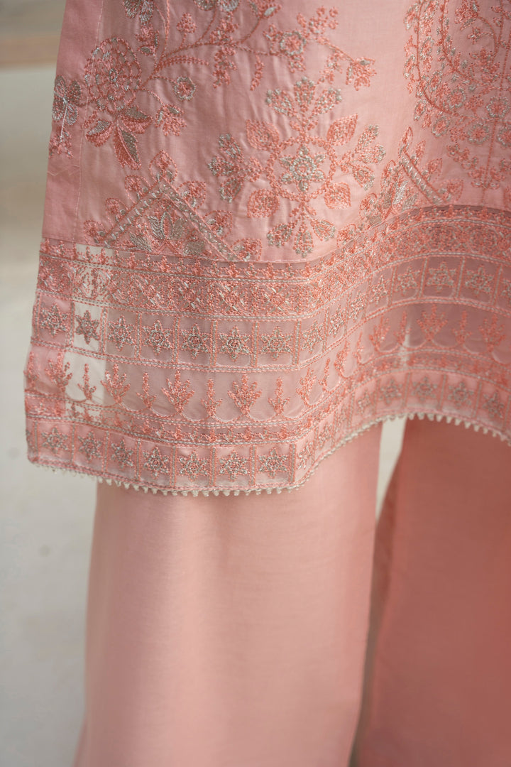 Flora Muse by Ziara RTW Embroidered Lawn 3 Piece Suit Artisanal Eid Collection
