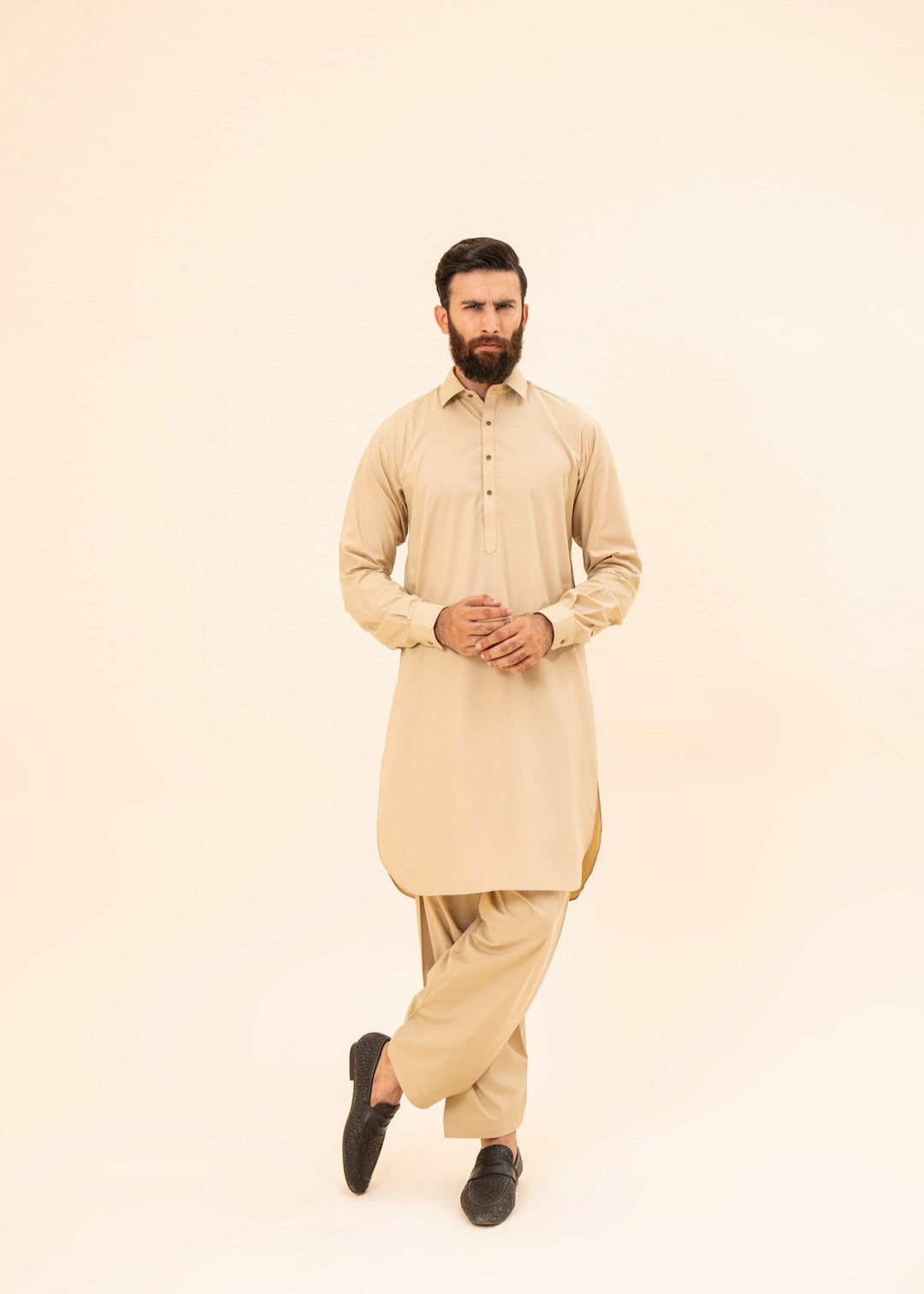 Muraqsh Ready To Wear Solids Cotton Men Ivory Kurta Trouser/Shalwar MUR-P-W-KS - Summer Collection