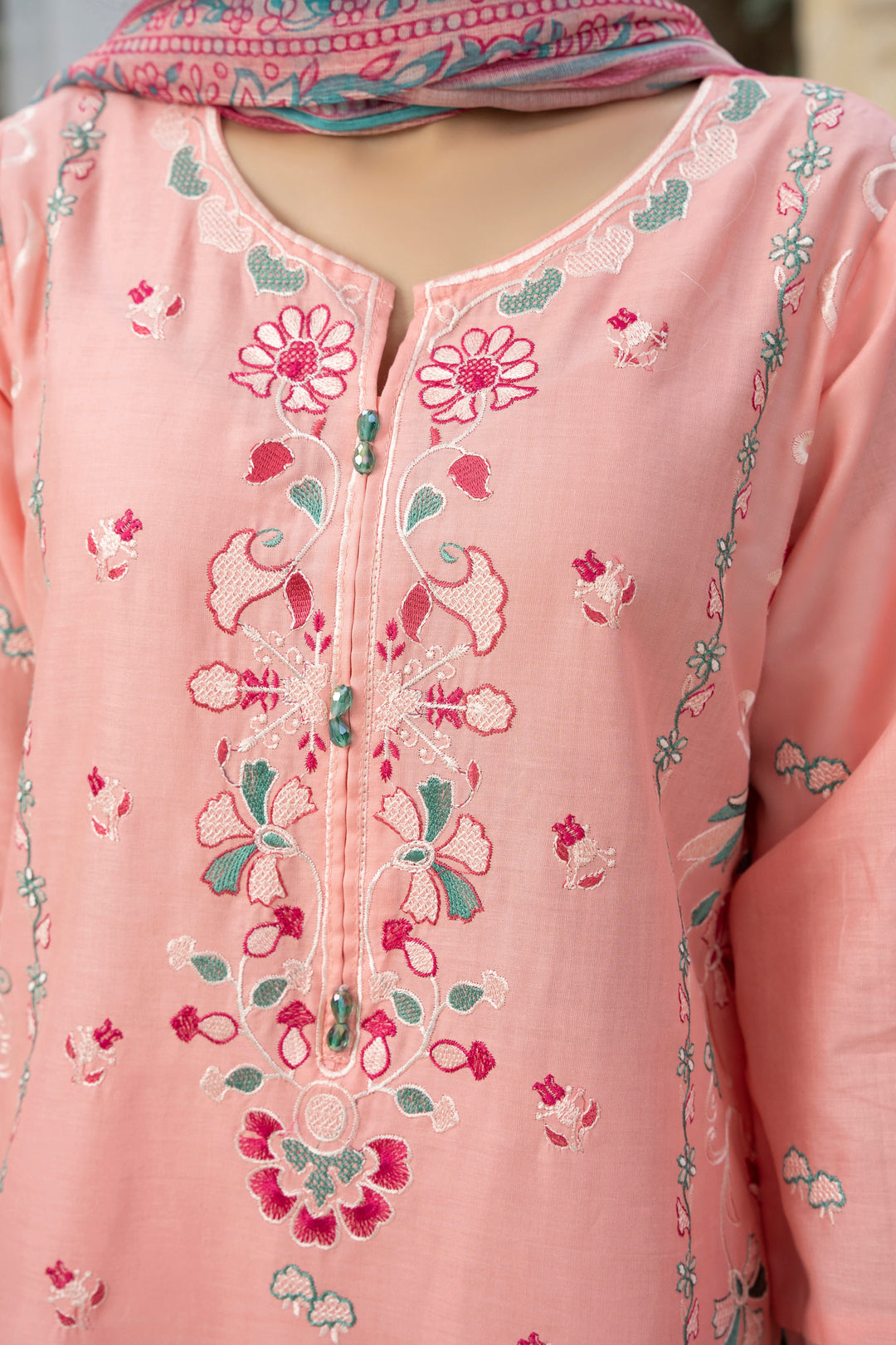 Flora Muse by Ziara RTW Embroidered Lawn 3 Piece Suit Eclat Eid Collection