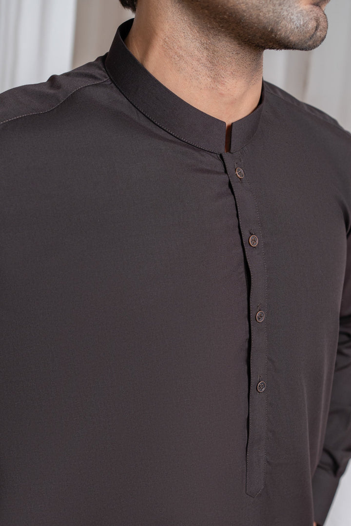 Muraqsh Ready To Wear Solids Cotton Men Dark Brown Kurta Trouser/Shalwar MUR-CBKTHL - Summer Collection