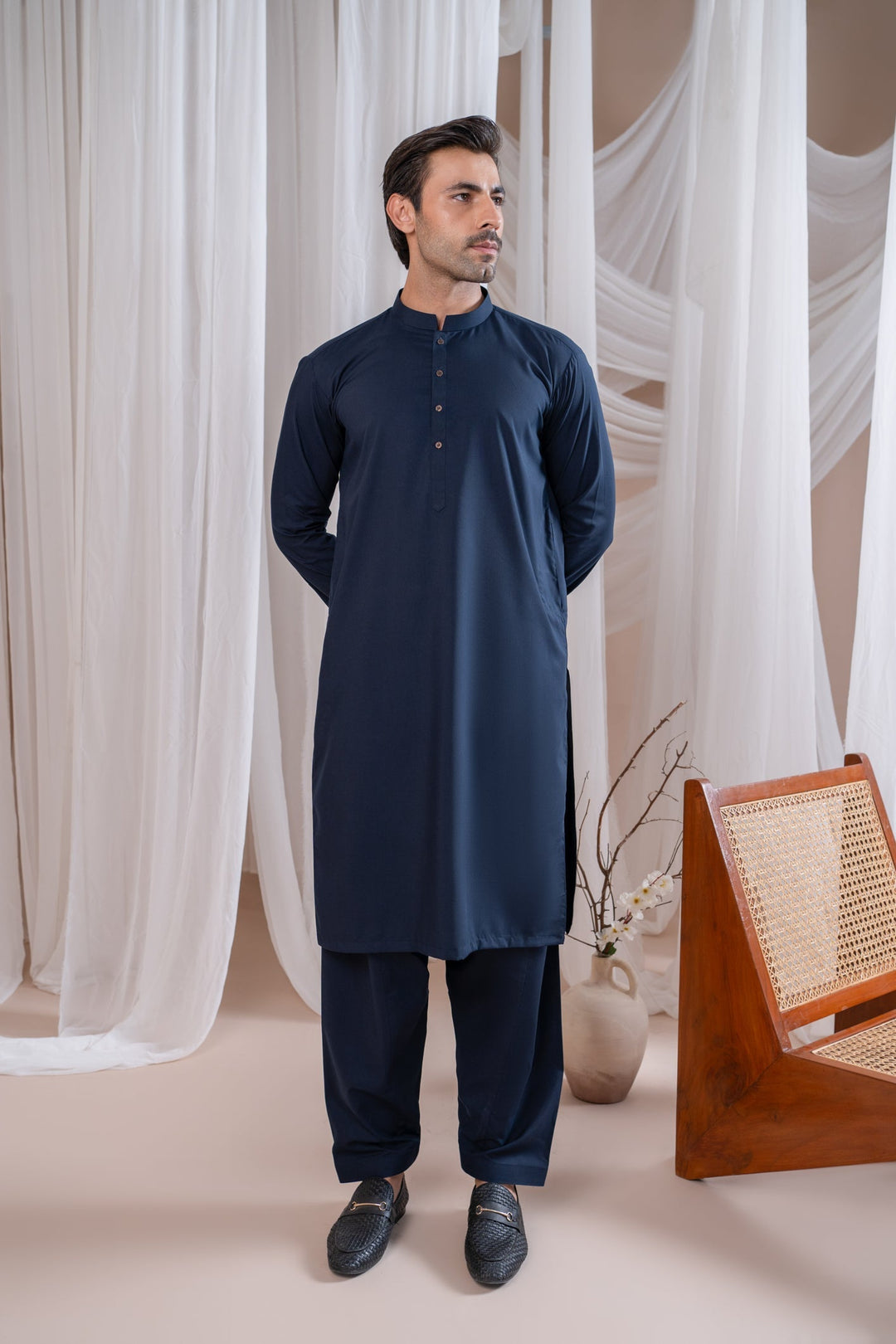 Muraqsh Ready To Wear Solids Cotton Men Navy Blue Kurta Trouser/Shalwar MUR-N-NHL - Summer Collection