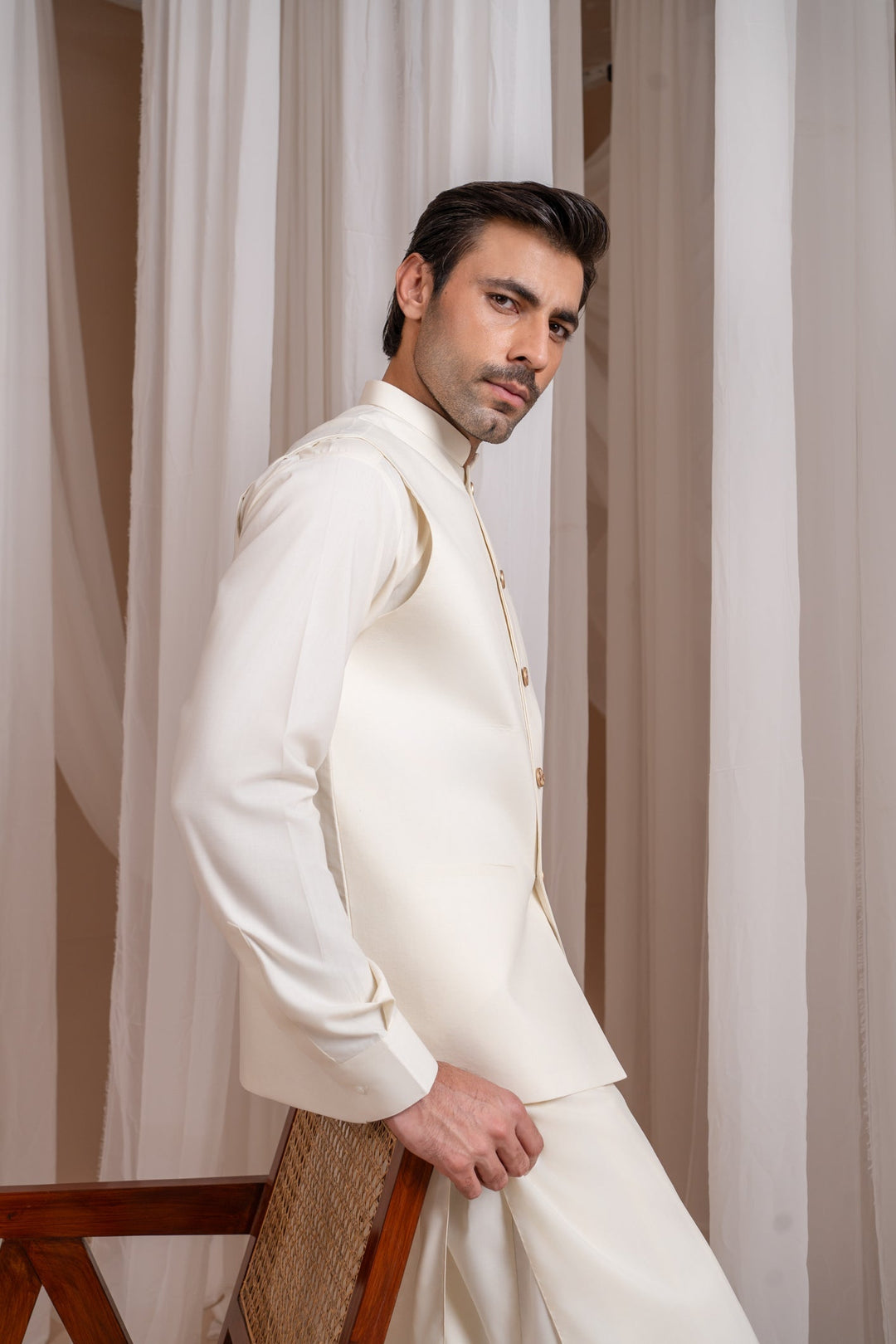 Muraqsh Ready To Wear Solids Bosky Men Bosky White Luxury Formal Kameez Shalwar with Blended Waistcoat Straight Cut Buttoned MUR-BWFKS - Summer Collection