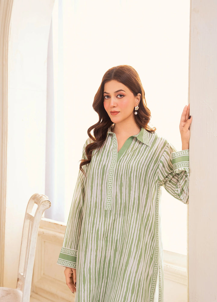 La Elise Women RTW Embroidered Lawn 2 Piece Suit P000074 Basil - Casual Collection