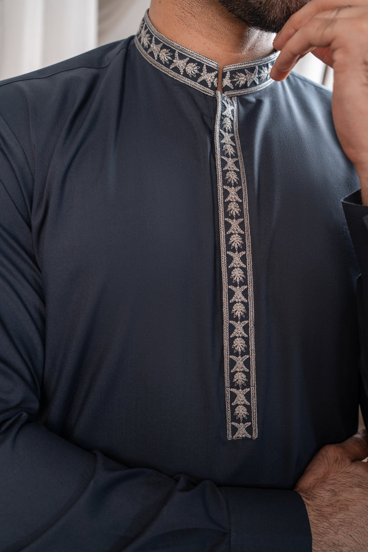 Muraqsh Ready To Wear Embroidered Cotton Men Formal Grey Kurta Shalwar Collar Neck MUR-FGKS - Summer Collection