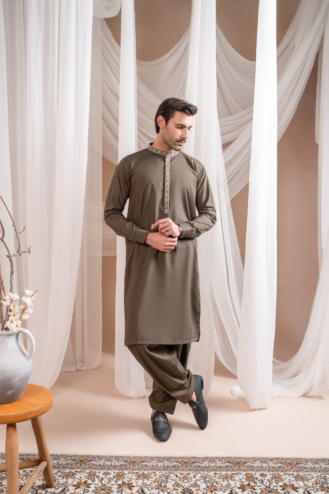 Muraqsh Ready To Wear Embroidered Cotton Men Formal Olive Green Kurta Shalwar Collar Neck MUR-FOGKS - Summer Collection