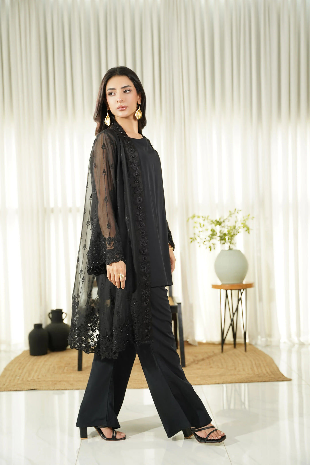 Dhaga Women Pret Embroidered 2 Piece Chiffon Coat Liana SS25DSE102 - Summer Collection