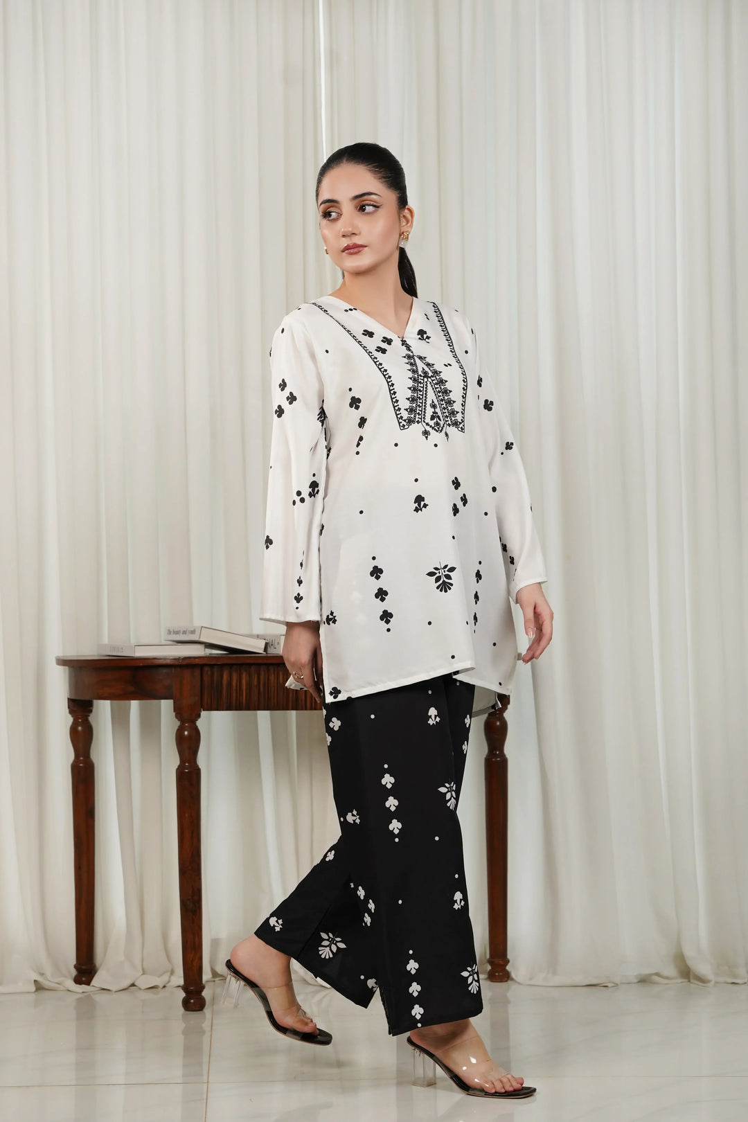 Dhaga Women Pret Printed 2 Piece Soft Crepe Zillah SS25DSP312 - Summer Collection