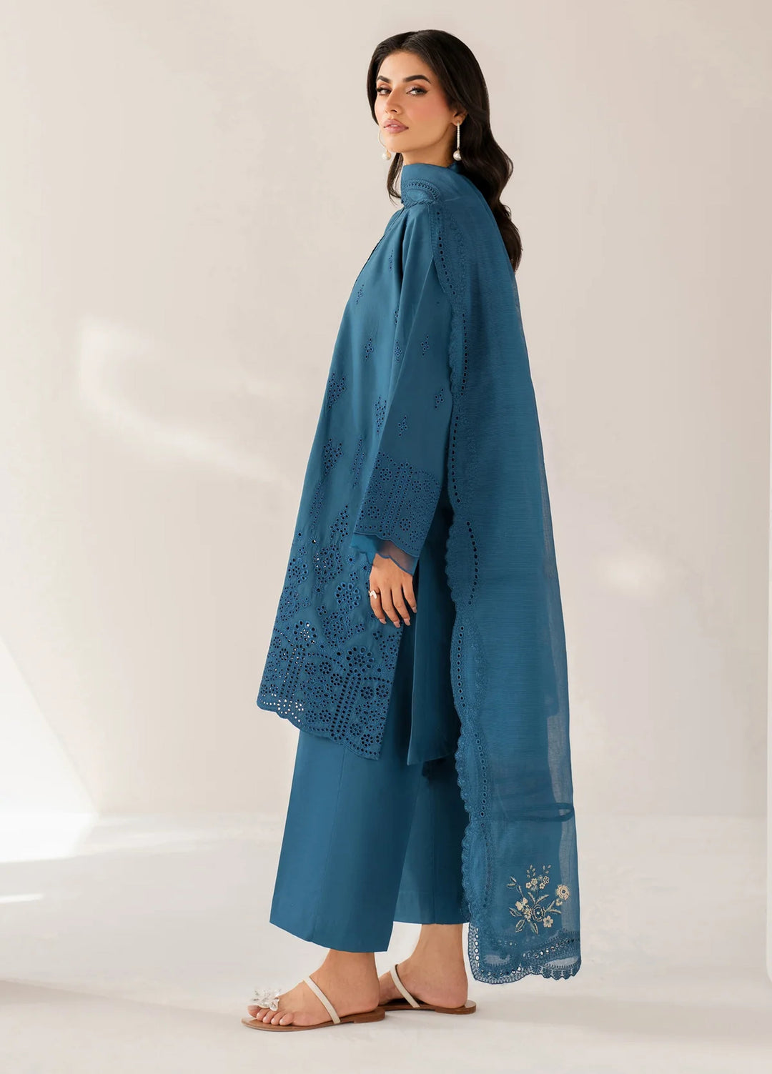 Le'essence by Xenia Formals Unstitched Embroidered Lawn 3 Piece Suit XE26UL D-06 Zayli - Summer Collection