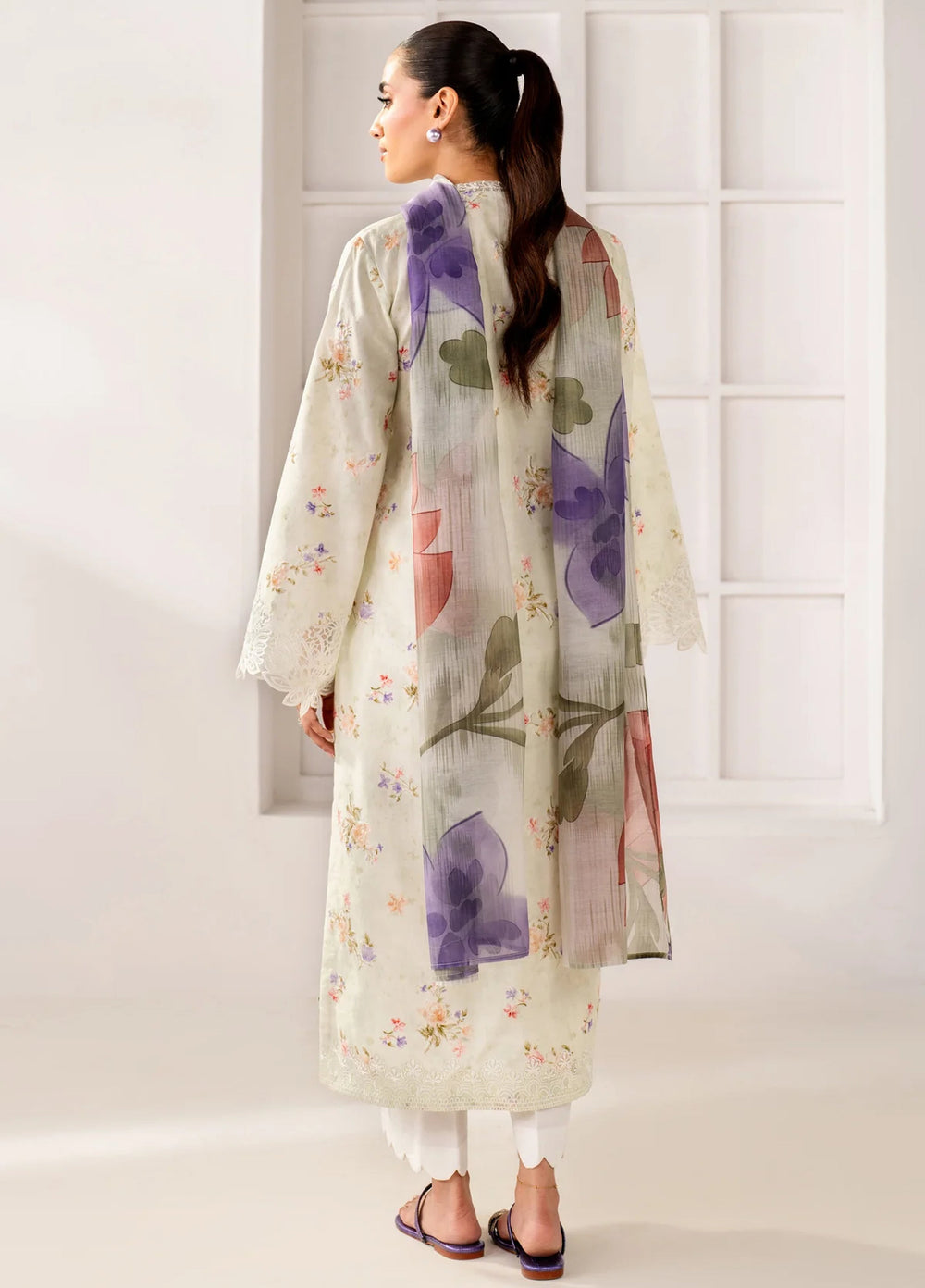 Le'essence by Xenia Formals Unstitched Embroidered Lawn 3 Piece Suit XE26UL D-07 Evra - Summer Collection