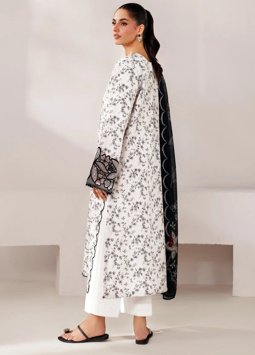 Le'essence by Xenia Formals Unstitched Embroidered Lawn 3 Piece Suit XE26UL D-03 Tia - Summer Collection