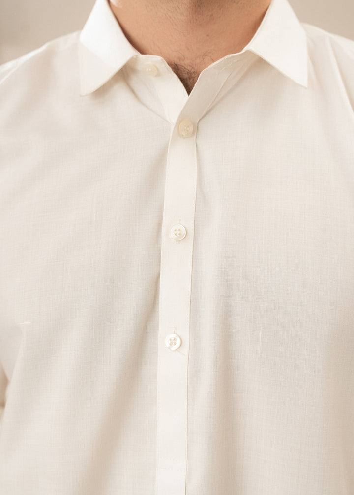 Alif by Buraq Mens RTW Solids Wash N Wear 2 Piece Suit White Collared Casual Collection