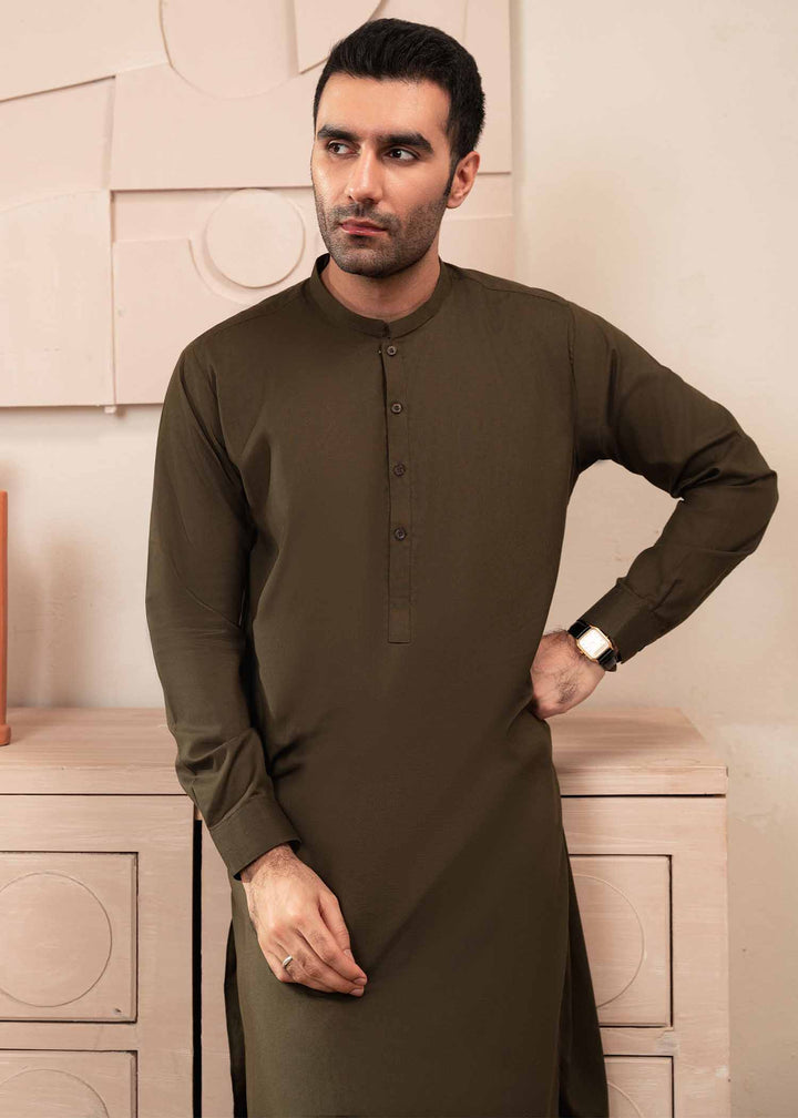 Shaandar by Buraq Mens RTW Solids Wash N Wear 2 Piece Suit Ayaan Casual Collection