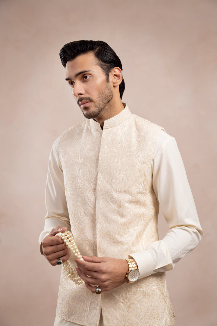 Muraqsh Ready To Wear Embroidered Bosky Men Bosky White Cross Stitched Waistcoat MUR-BWCSE - Summer Collection