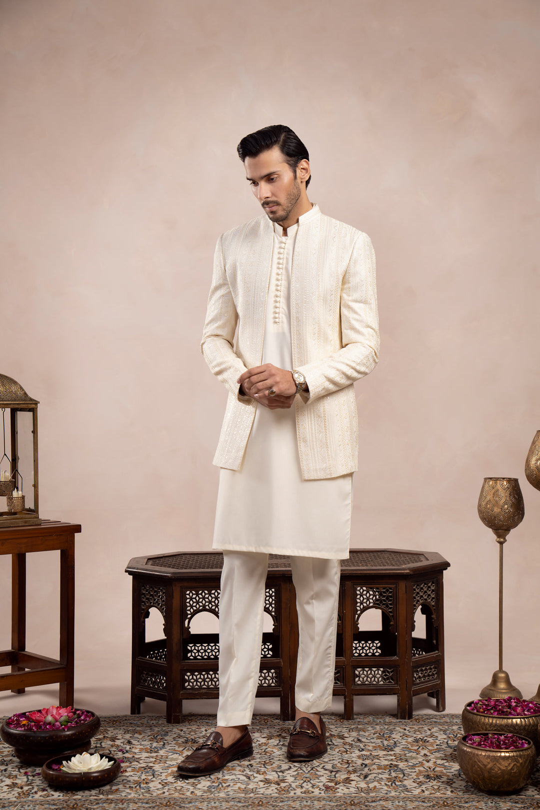 Muraqsh Ready To Wear Embroidered Bosky Men Bosky White Loop Kurta Trouser with Falling Open Prince Coat ABD-BWLKT - Summer Collection