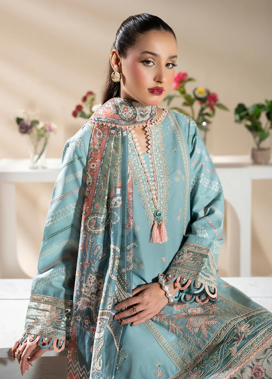 Uniluxe Unstitched Embroidered Lawn 3 Piece Suit LU00003 Ice Melt - Casual Collection