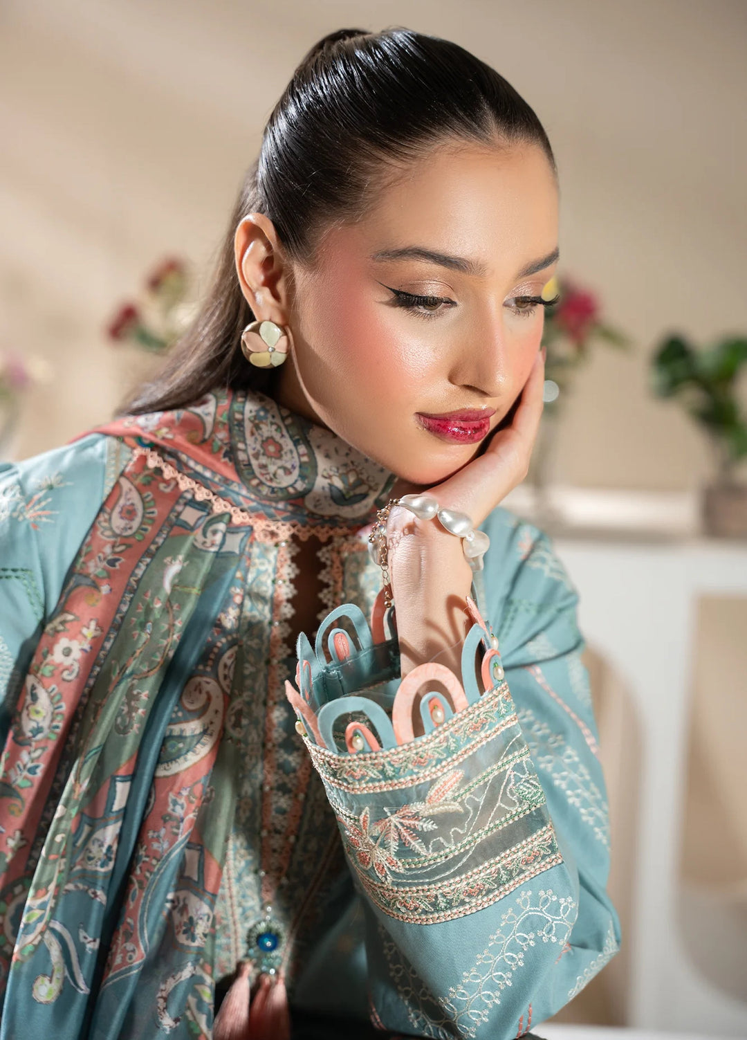 Uniluxe Unstitched Embroidered Lawn 3 Piece Suit LU00003 Ice Melt - Casual Collection