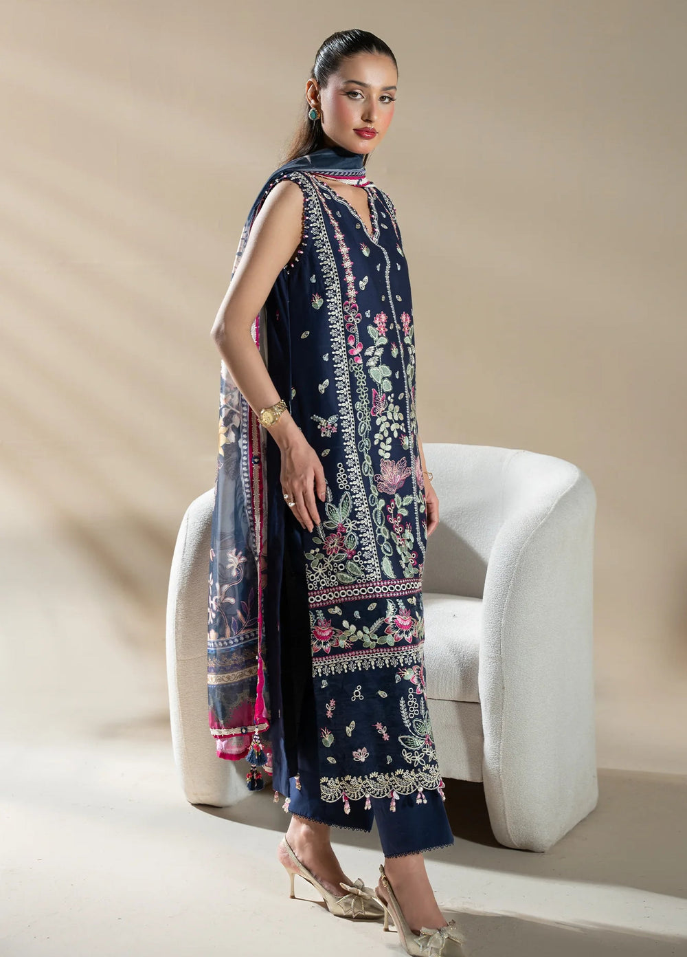 Uniluxe Unstitched Embroidered Lawn 3 Piece Suit LU00004 Blue Depths - Casual Collection