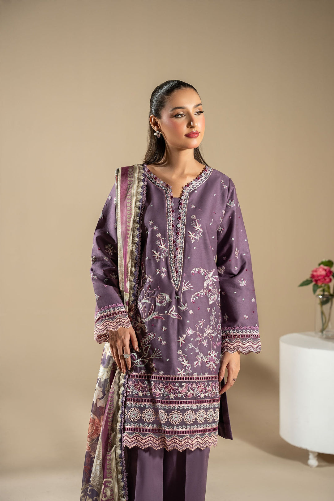 La Elise Women RTW Embroidered Lawn 3 Piece Suit P000278 Nahl - Casual Collection