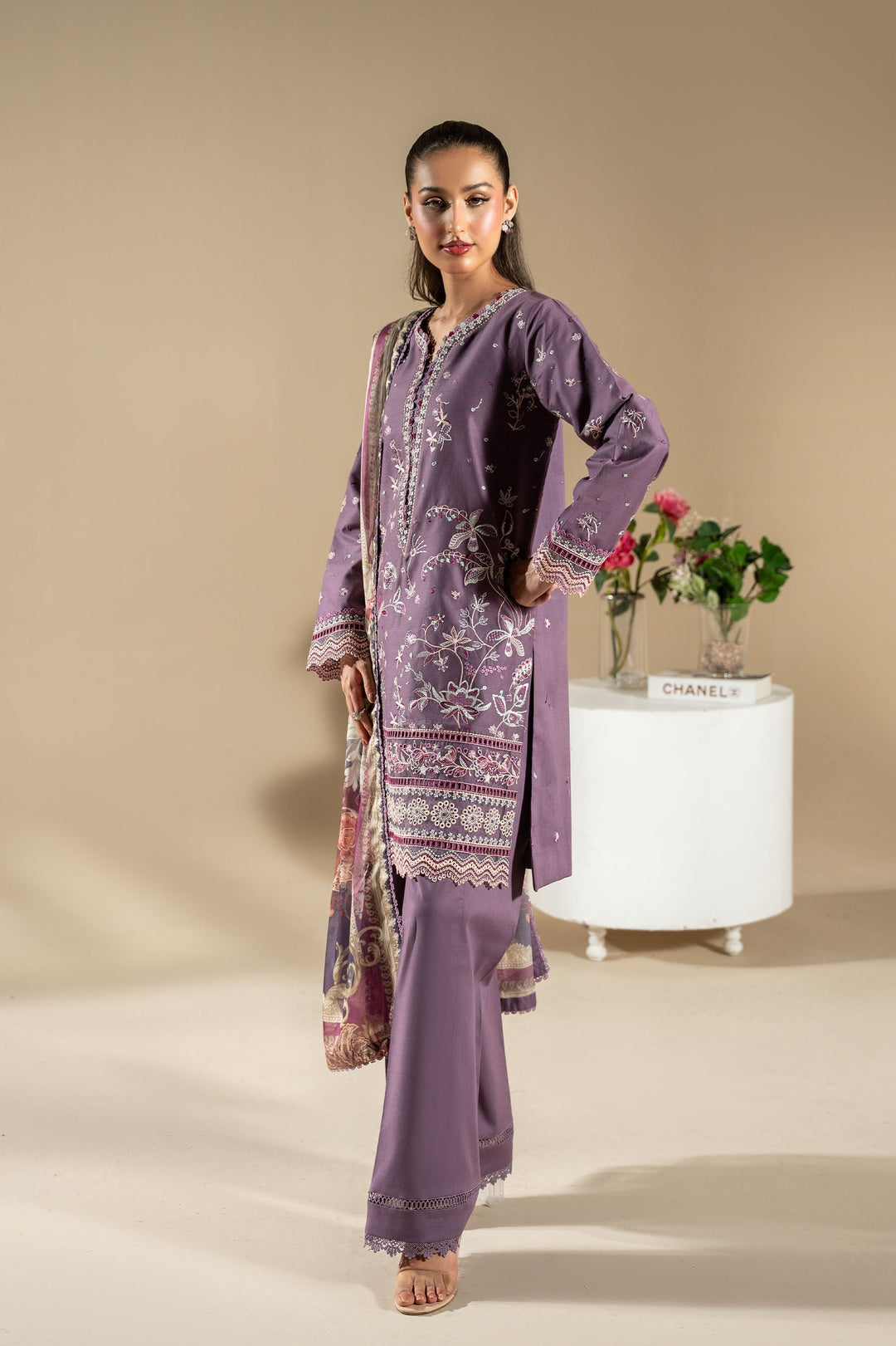 La Elise Women RTW Embroidered Lawn 3 Piece Suit P000278 Nahl - Casual Collection