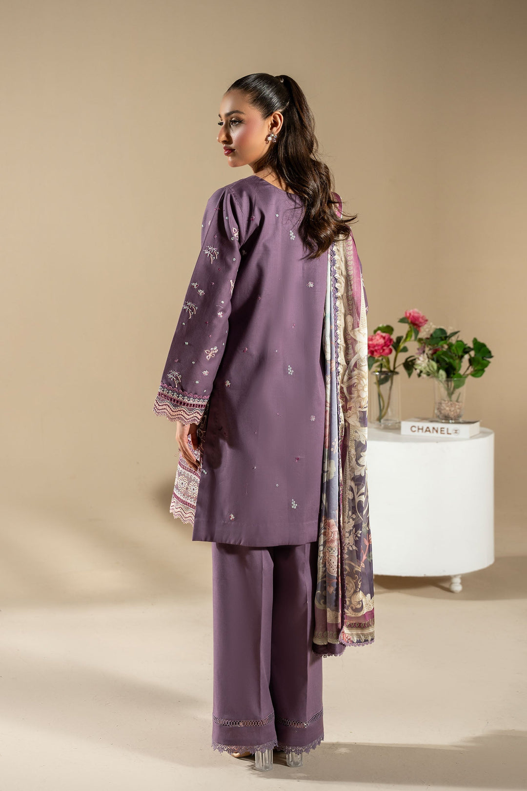 La Elise Women RTW Embroidered Lawn 3 Piece Suit P000278 Nahl - Casual Collection