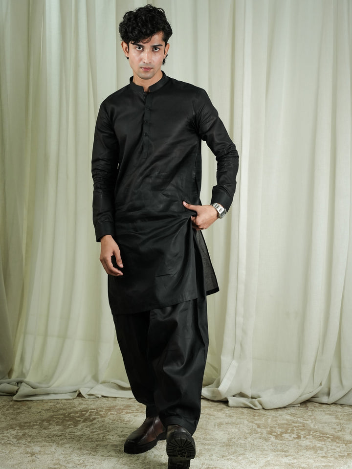 Shan-e-Sultan - شانِ سلطان Deep Black