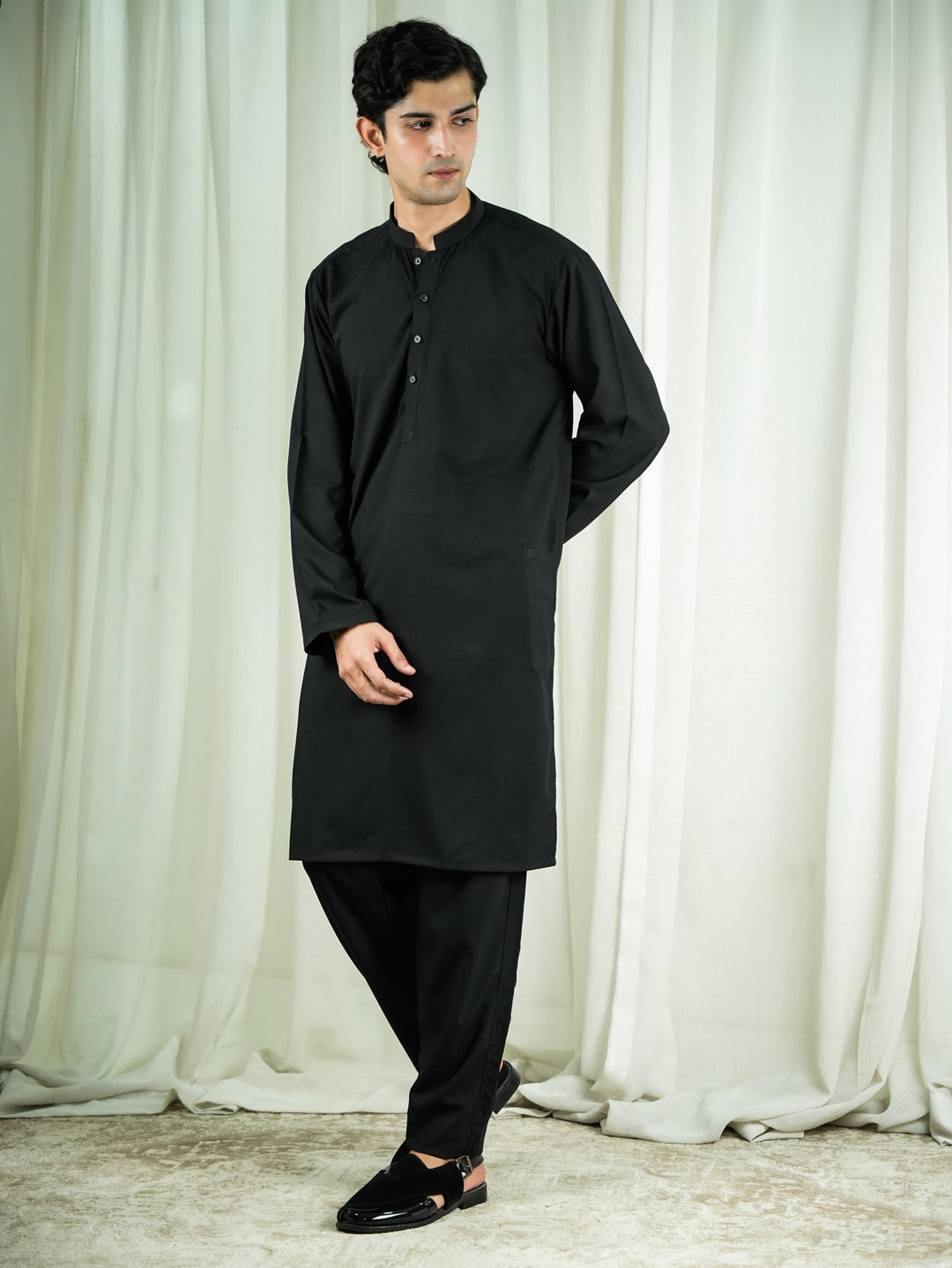 Siyah Men Unstitched Solids Banarsi 1 Piece Suit RIYASAT Velvet Black Festive Collection