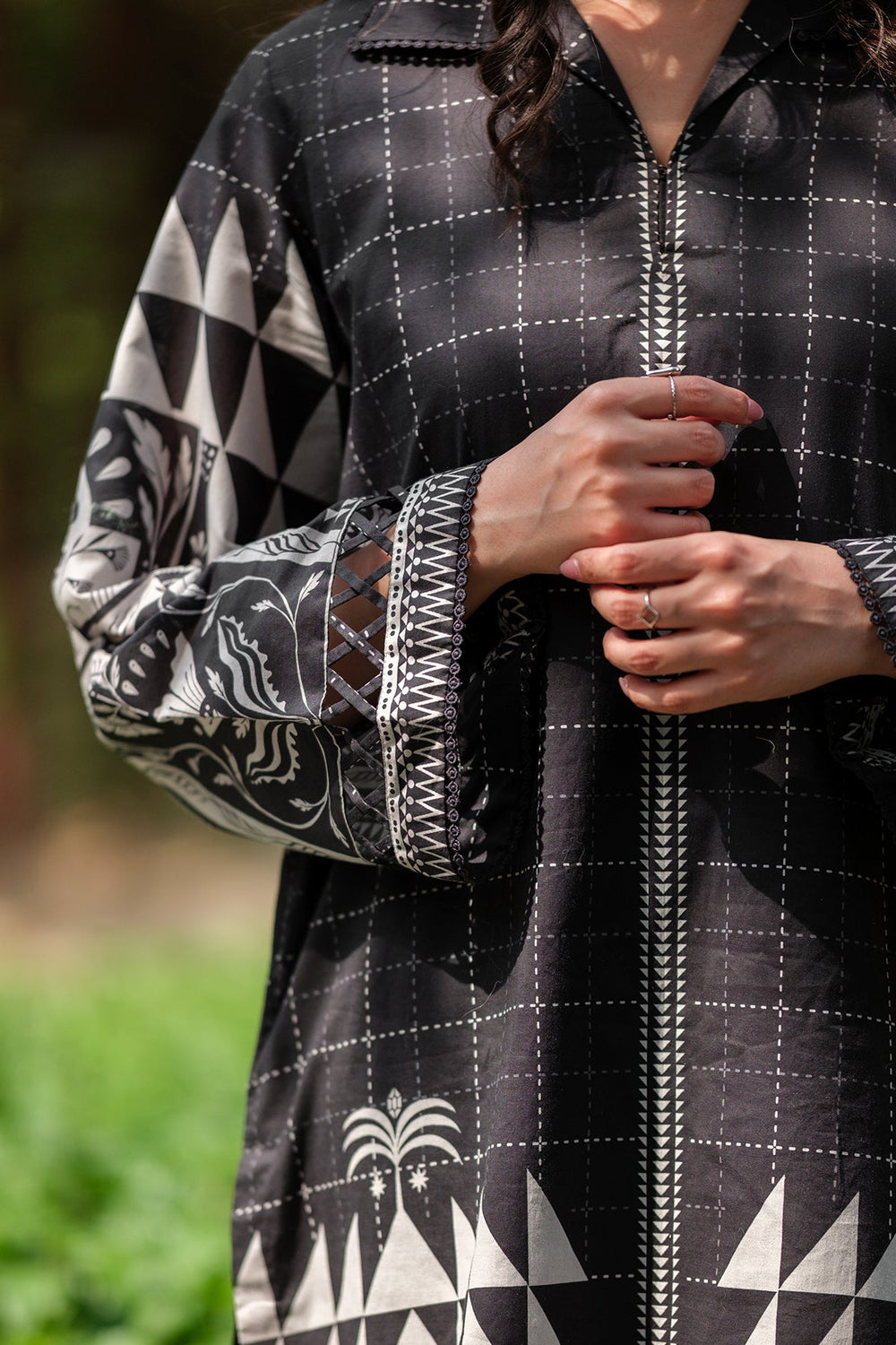 Print Muse by Sahar Women RTW Printed Cambric 2 Piece Suit Monochrome Mosaic - Casual Collection