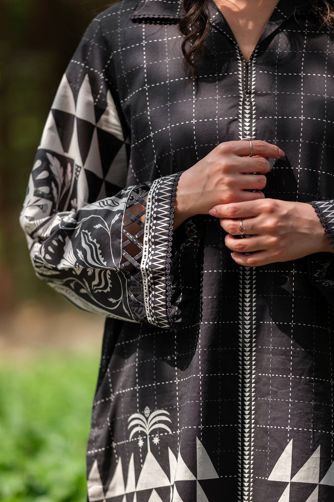 Print Muse by Sahar Women RTW Printed Cambric 2 Piece Suit Monochrome Mosaic - Casual Collection